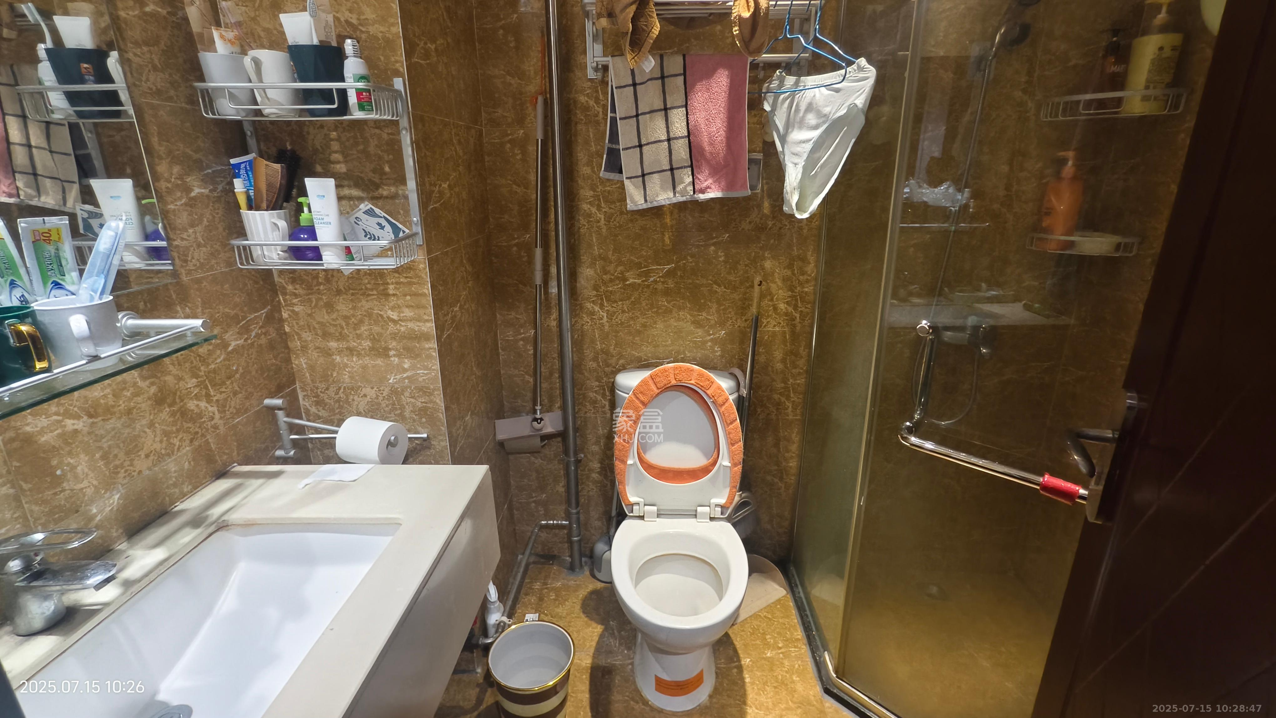 东塘瑞府 1室1厅1卫 2200.0元/月 东塘瑞府 1室1厅1卫 2200.0元/月室内图