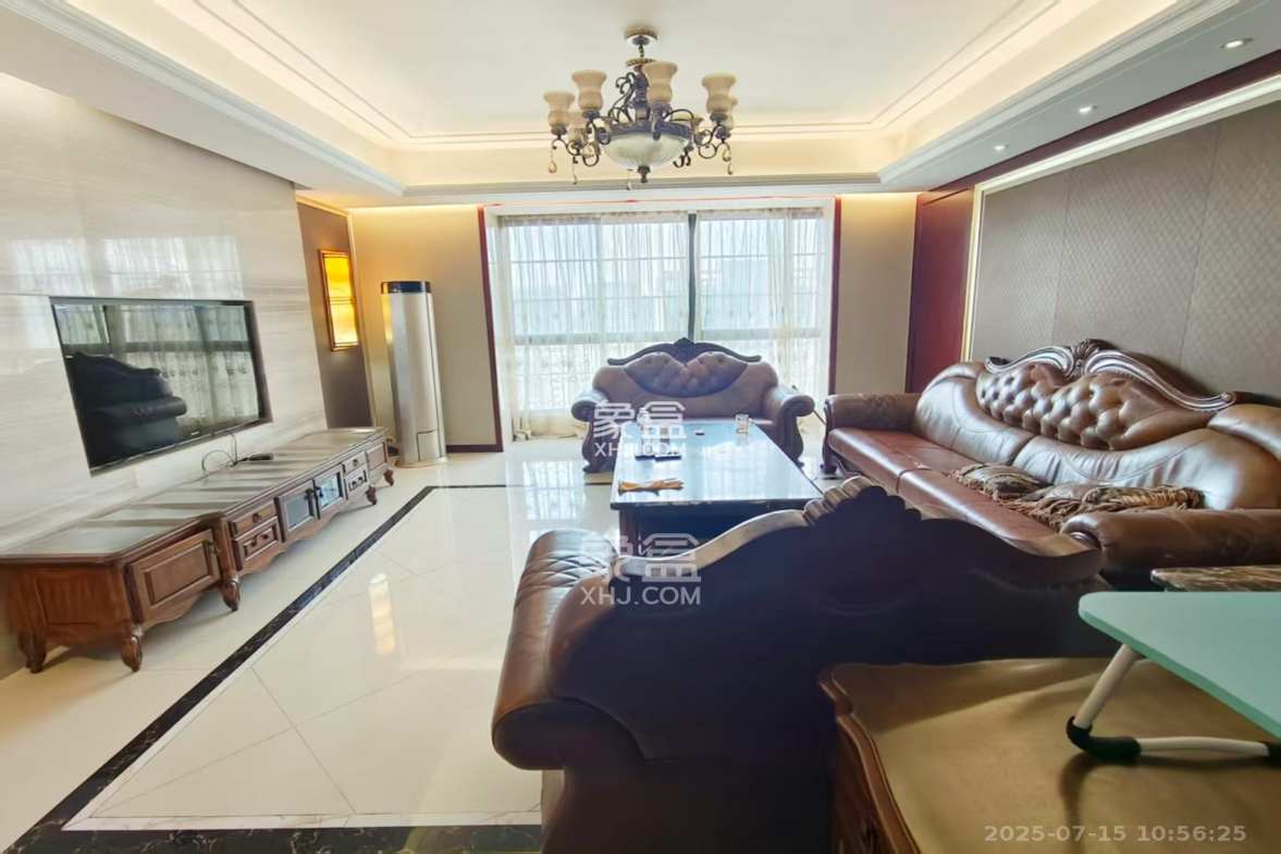 长大彩虹都  4室2厅2卫    3200.0元/月 长大彩虹都  4室2厅2卫    3200.0元/月室内图