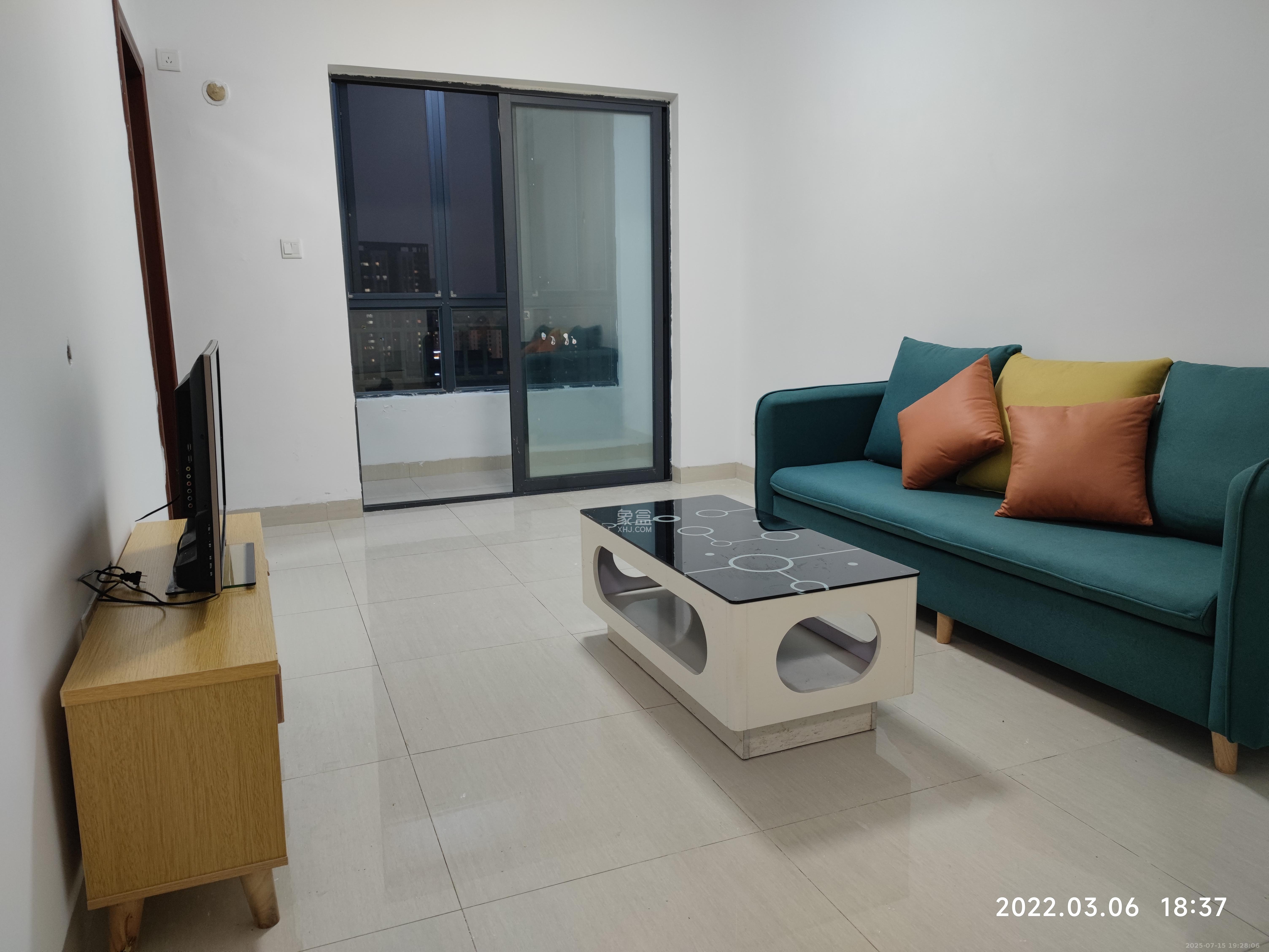 上峰苑(兰亭玥岛) 2室2厅1卫 1830.0元/月 上峰苑(兰亭玥岛) 2室2厅1卫 1830.0元/月室内图