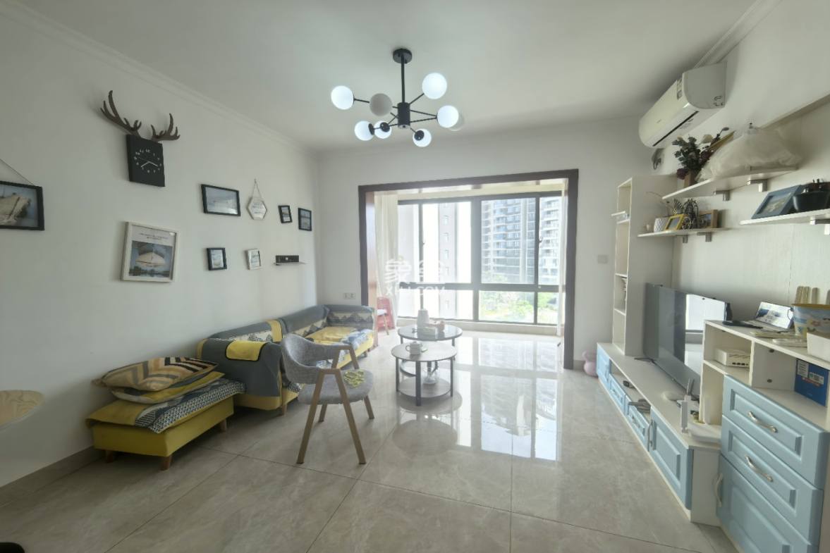 耀江西岸公馆 2室2厅1卫 2700.0元/月 耀江西岸公馆 2室2厅1卫 2700.0元/月户型图