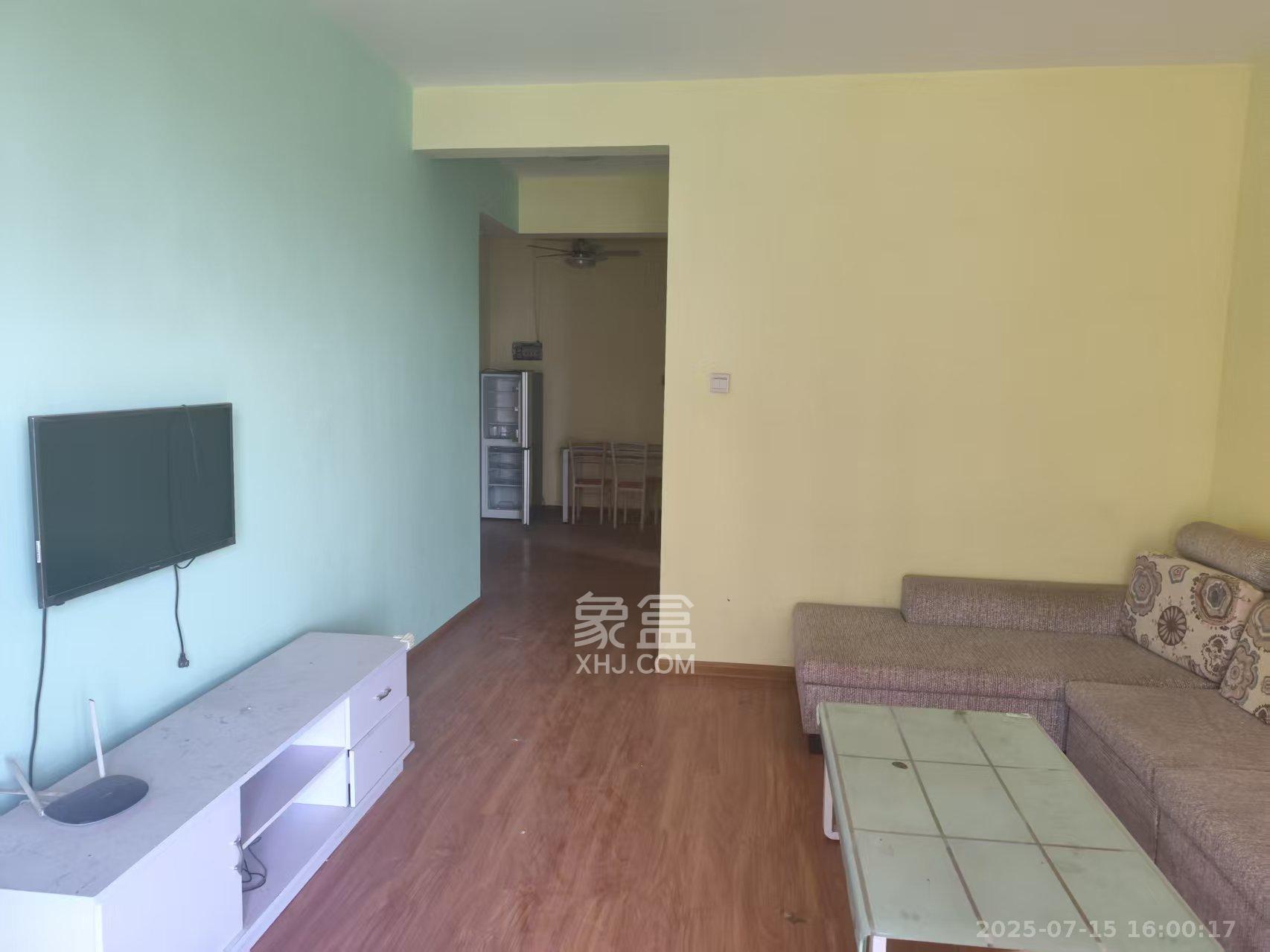 新华都万家城  3室2厅1卫    2000.0元/月 新华都万家城  3室2厅1卫    2000.0元/月室内图