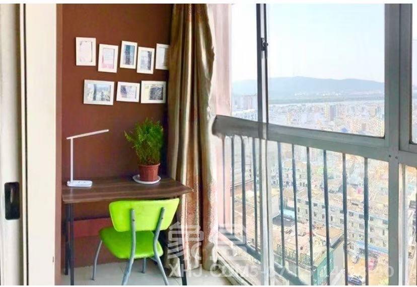 白沙晶城 1室1厅1卫 1600.0元/月 白沙晶城 1室1厅1卫 1600.0元/月室内图