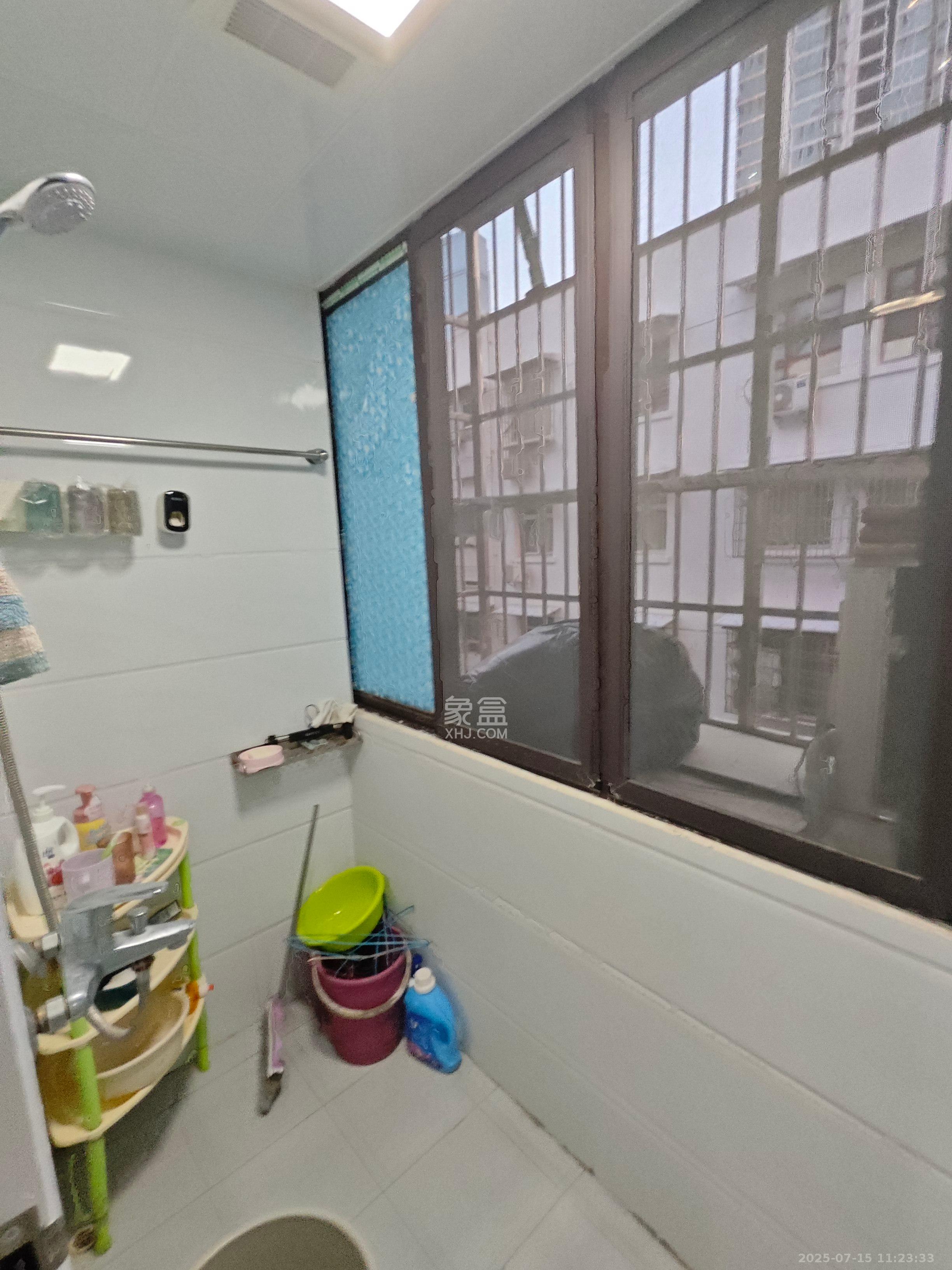 如意街散盘  1室0厅0卫   1600.00元/月室内图