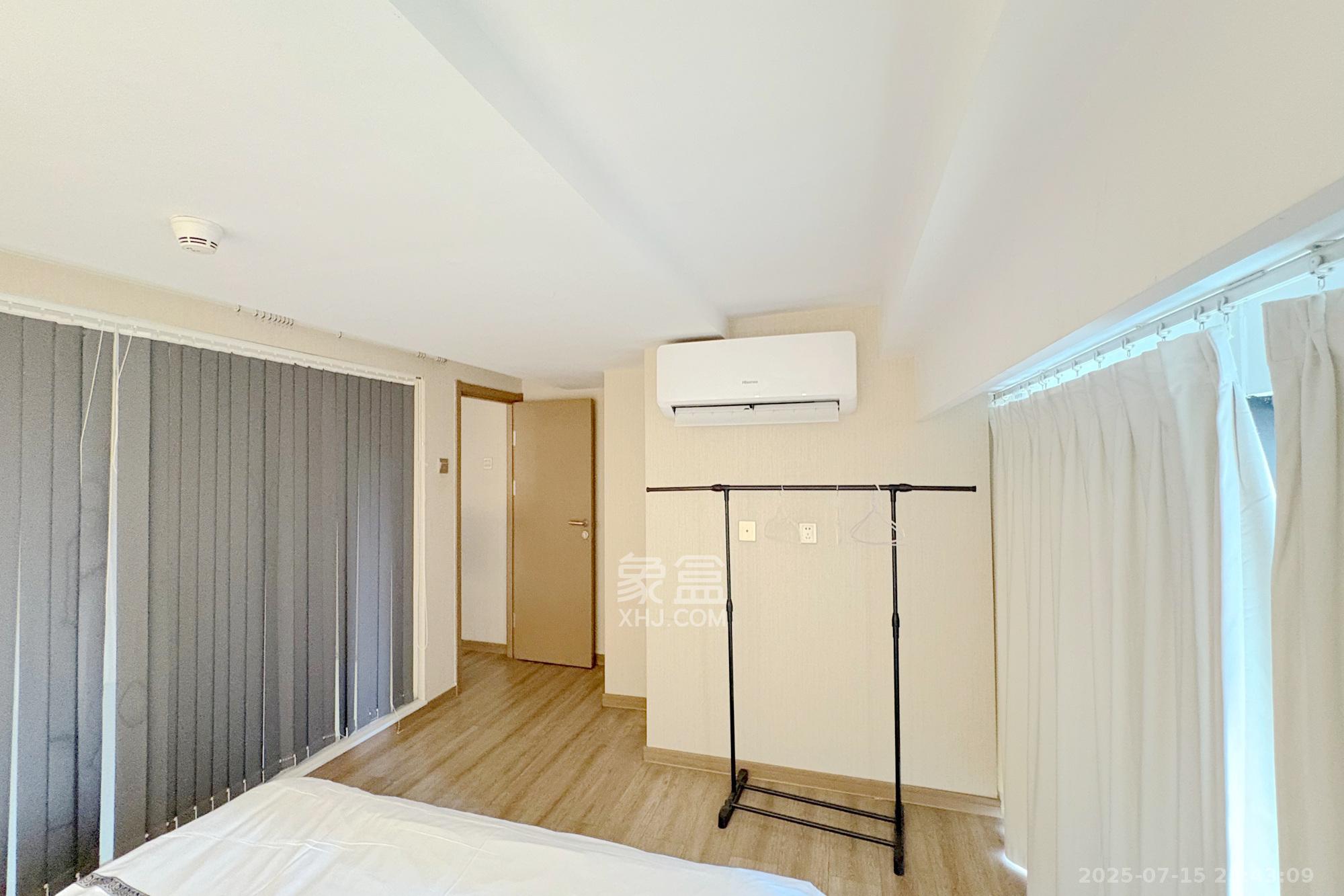 华远云玺公寓 2室1厅1卫 90.0万 华远云玺公寓 2室1厅1卫 90.0万卧室