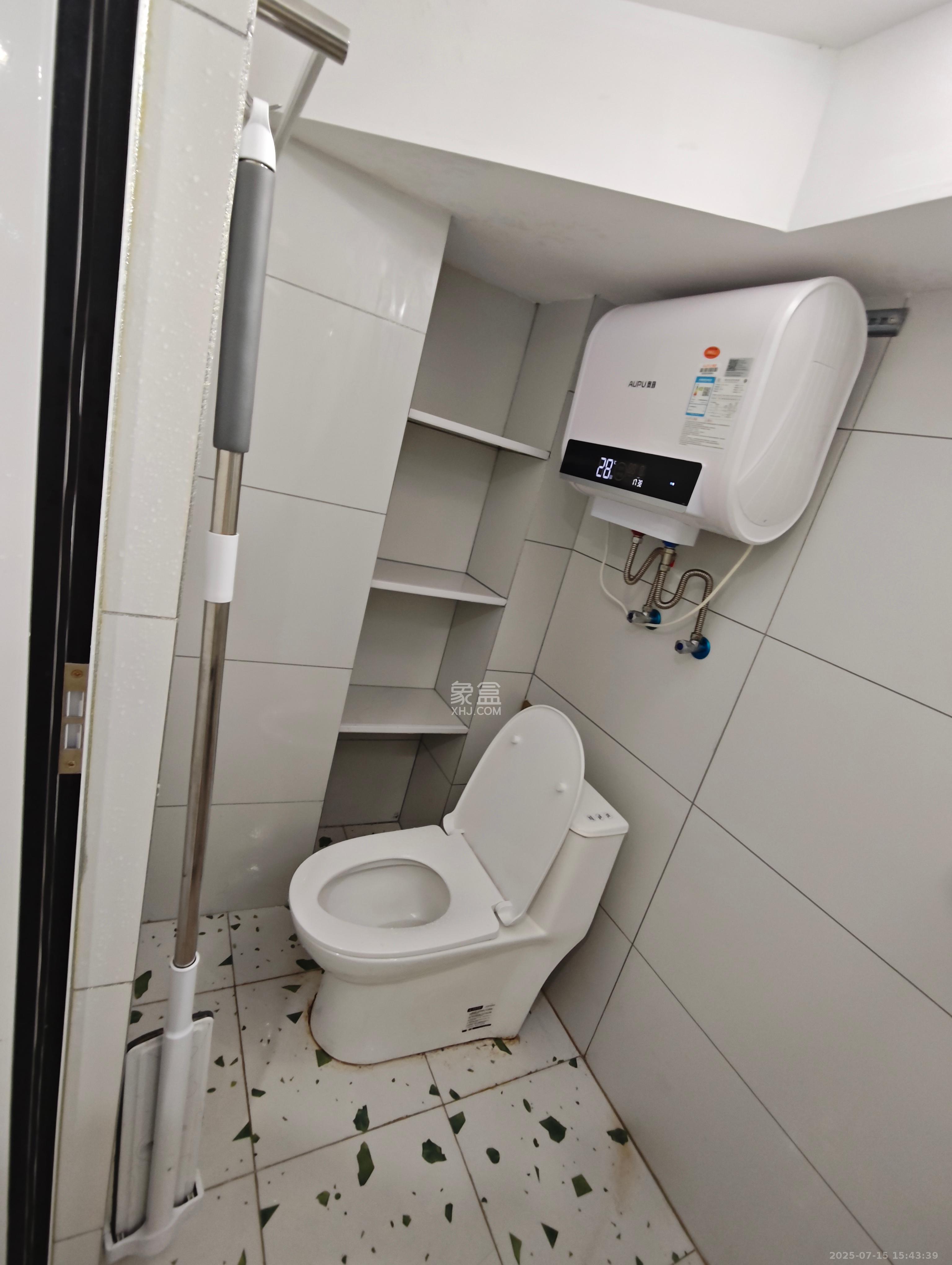 清控湖山雅居北区  2室1厅1卫   1200.00元/月室内图