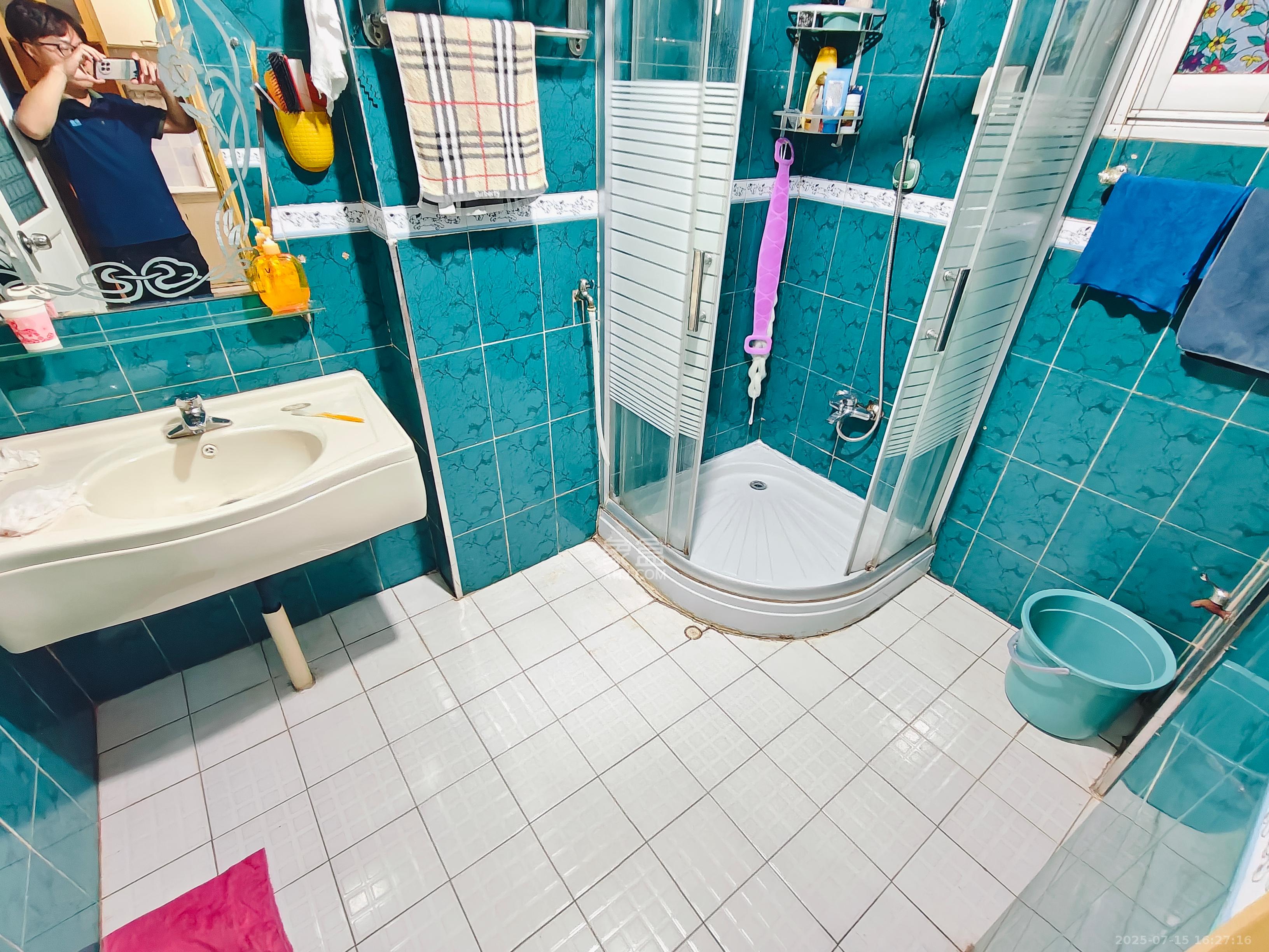 长郡花园  1室0厅0卫    3600.0元/月 长郡花园  1室0厅0卫    3600.0元/月室内图