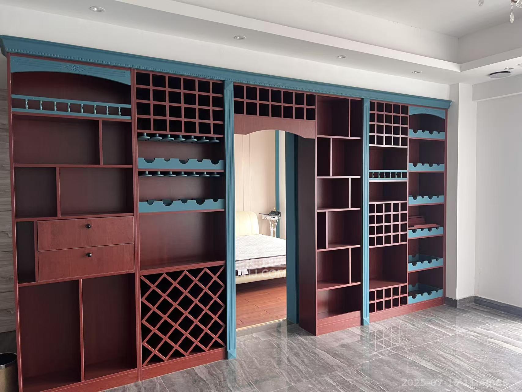 京武浪琴山一、二期  2室1厅2卫    3000.0元/月 京武浪琴山一、二期  2室1厅2卫    3000.0元/月室内图