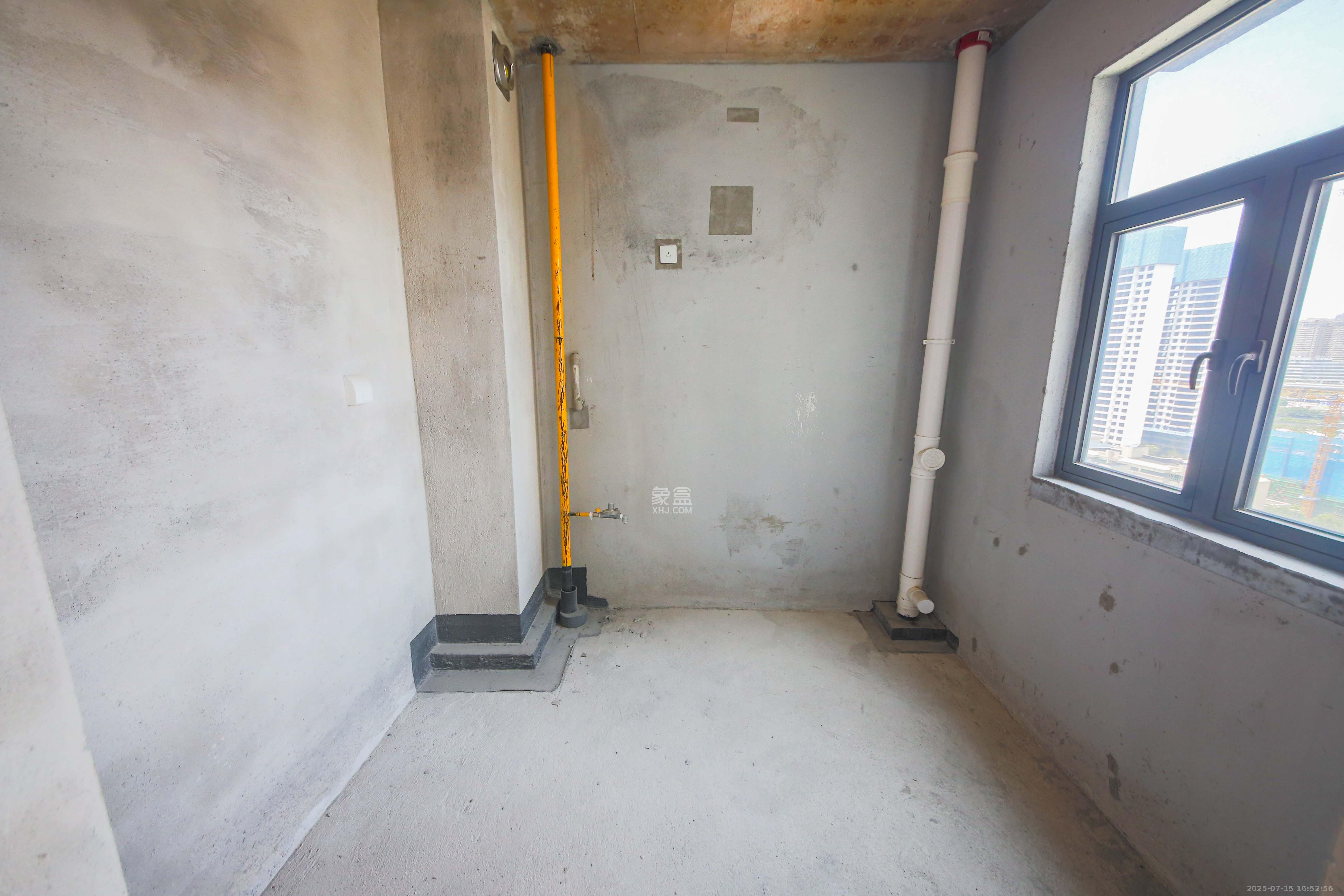 中建钰和城 4室2厅2卫 170.0万 中建钰和城 4室2厅2卫 170.0万厨房