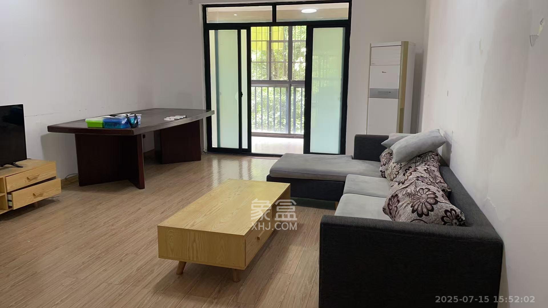 三江花中城 3室2厅2卫 2500.0元/月 三江花中城 3室2厅2卫 2500.0元/月室内图