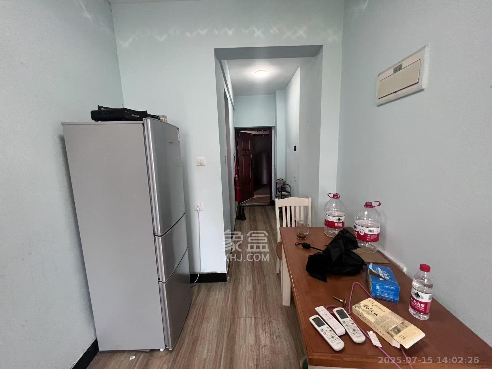 金轮星光名座 1室2厅1卫 1700.0元/月 金轮星光名座 1室2厅1卫 1700.0元/月室内图