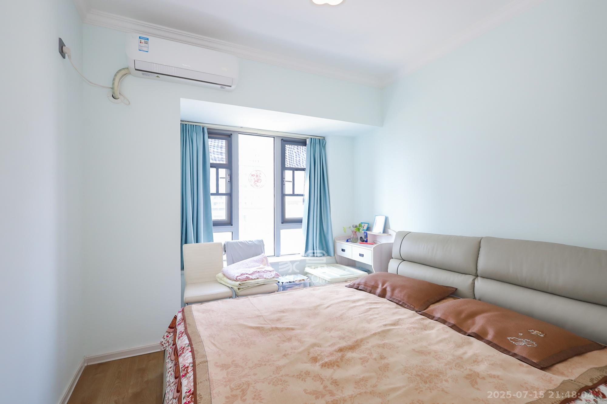 世茂铂翠湾四期(世茂悦享)  3室2厅1卫    119.0万 世茂铂翠湾四期(世茂悦享)  3室2厅1卫    119.0万卧室