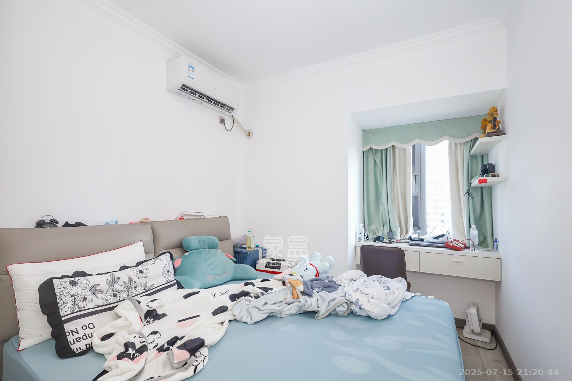 世茂铂翠湾四期(世茂悦享) 3室2厅1卫 108.0万 世茂铂翠湾四期(世茂悦享) 3室2厅1卫 108.0万卧室