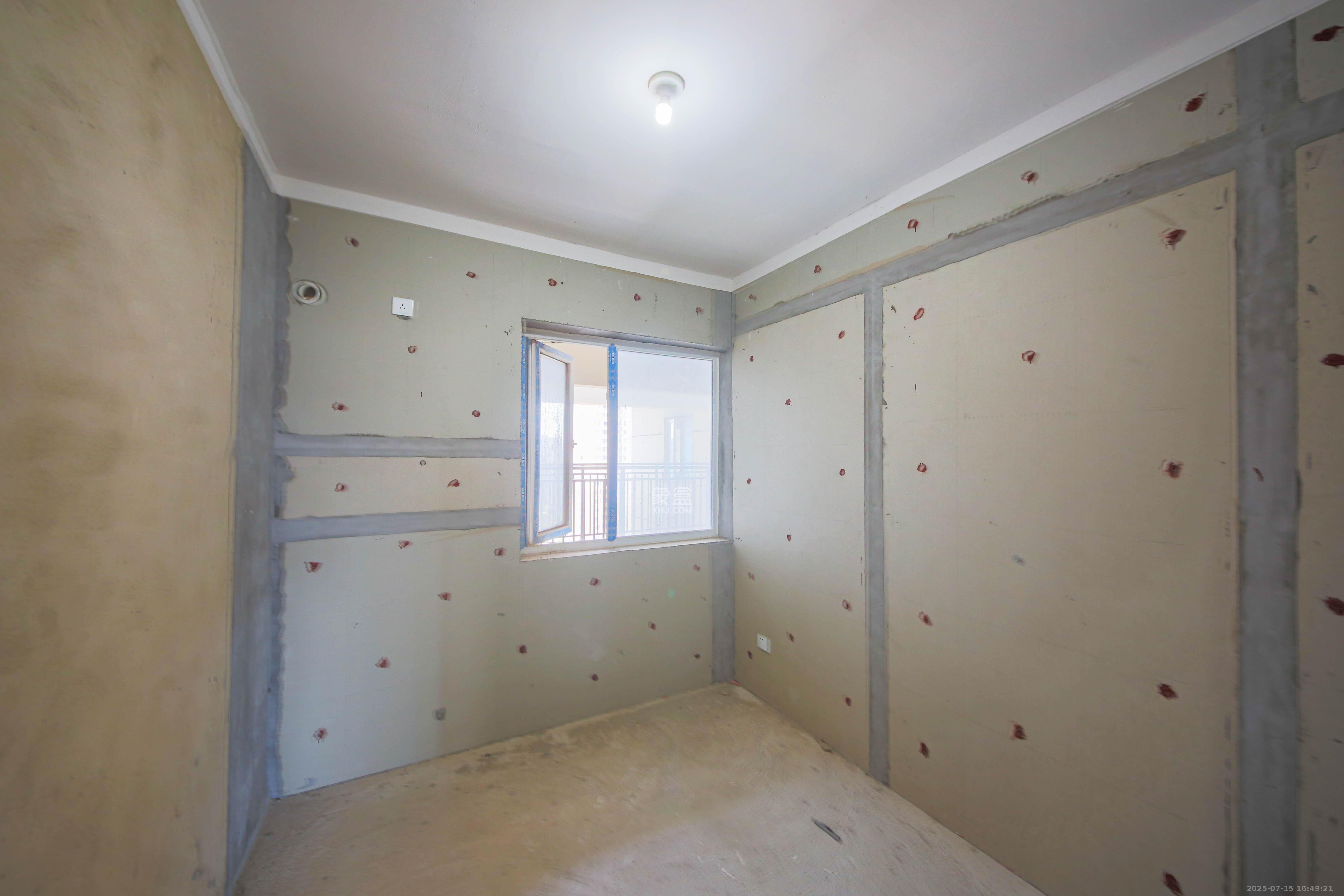 克拉美丽山庄(晟领国际)  3室2厅1卫    93.0万 克拉美丽山庄(晟领国际)  3室2厅1卫    93.0万卧室