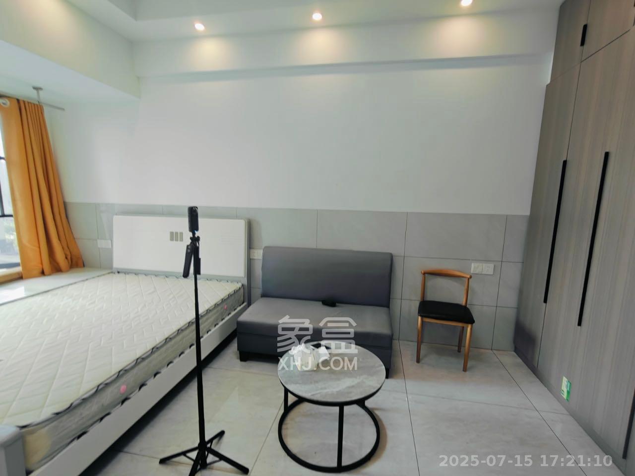 南山梅溪一方 1室1厅1卫 1600.0元/月 南山梅溪一方 1室1厅1卫 1600.0元/月室内图