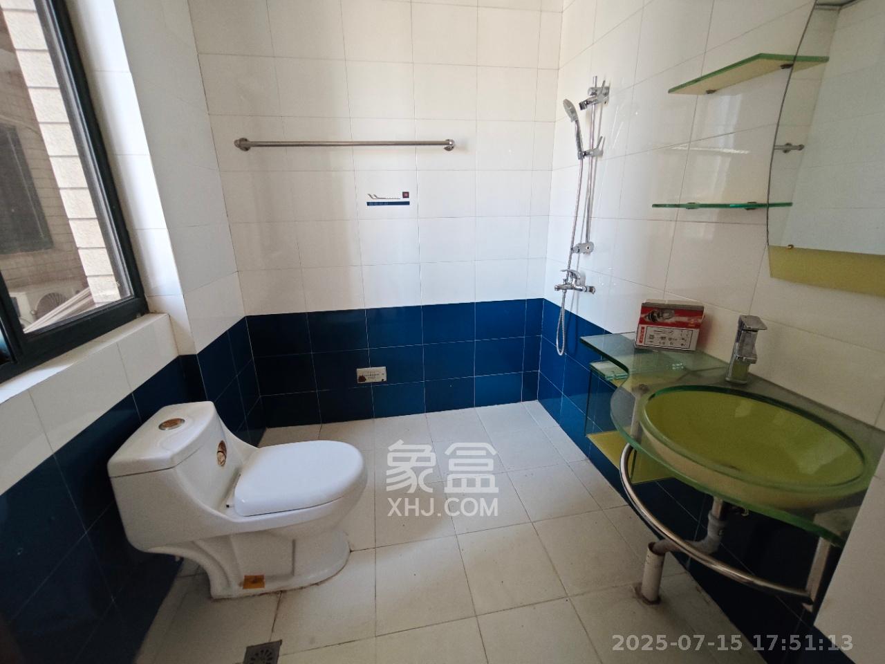 上东印象  4室2厅2卫    2800.0元/月室内图