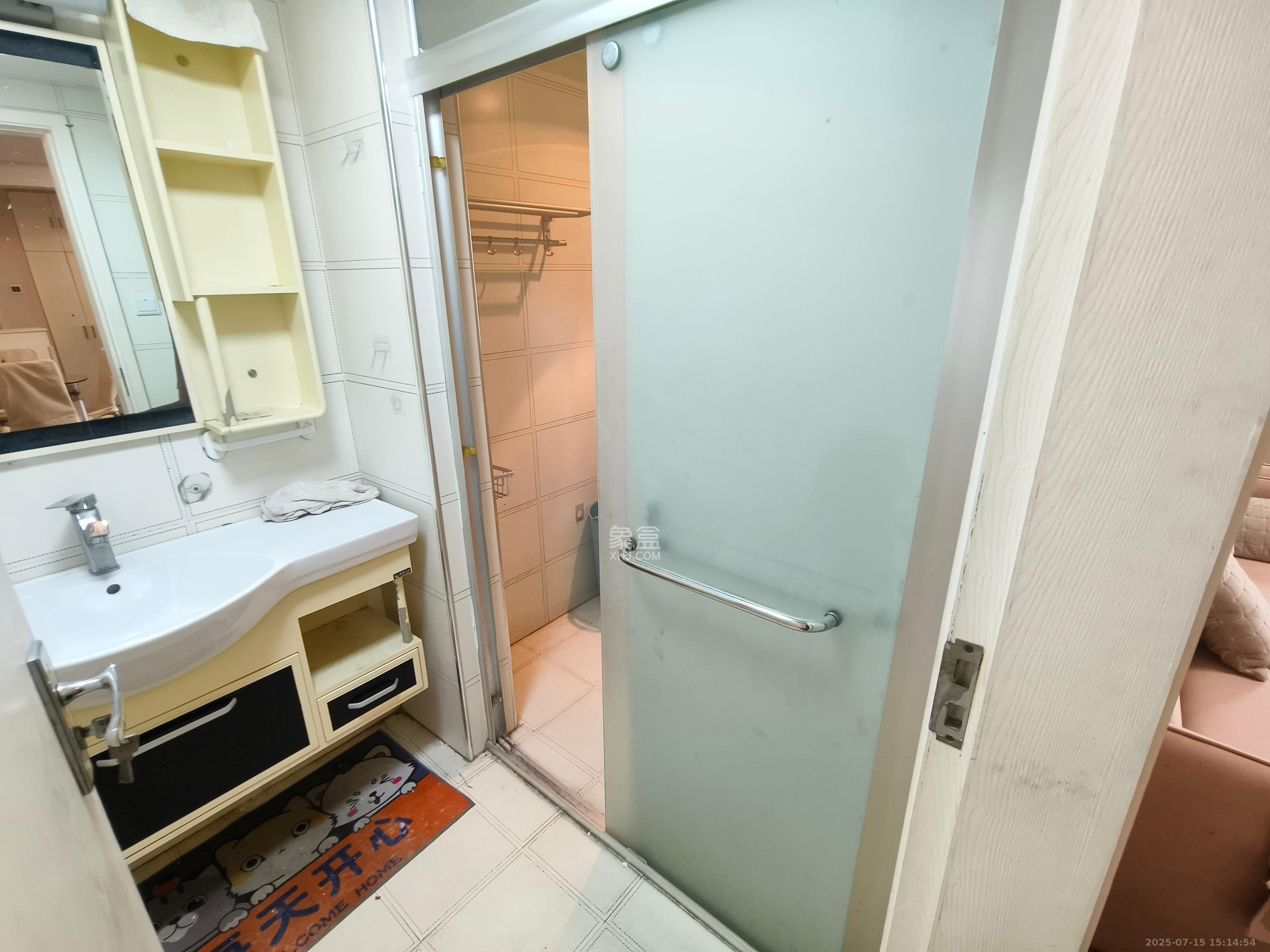 西城龙庭  2室2厅1卫    2600.0元/月室内图