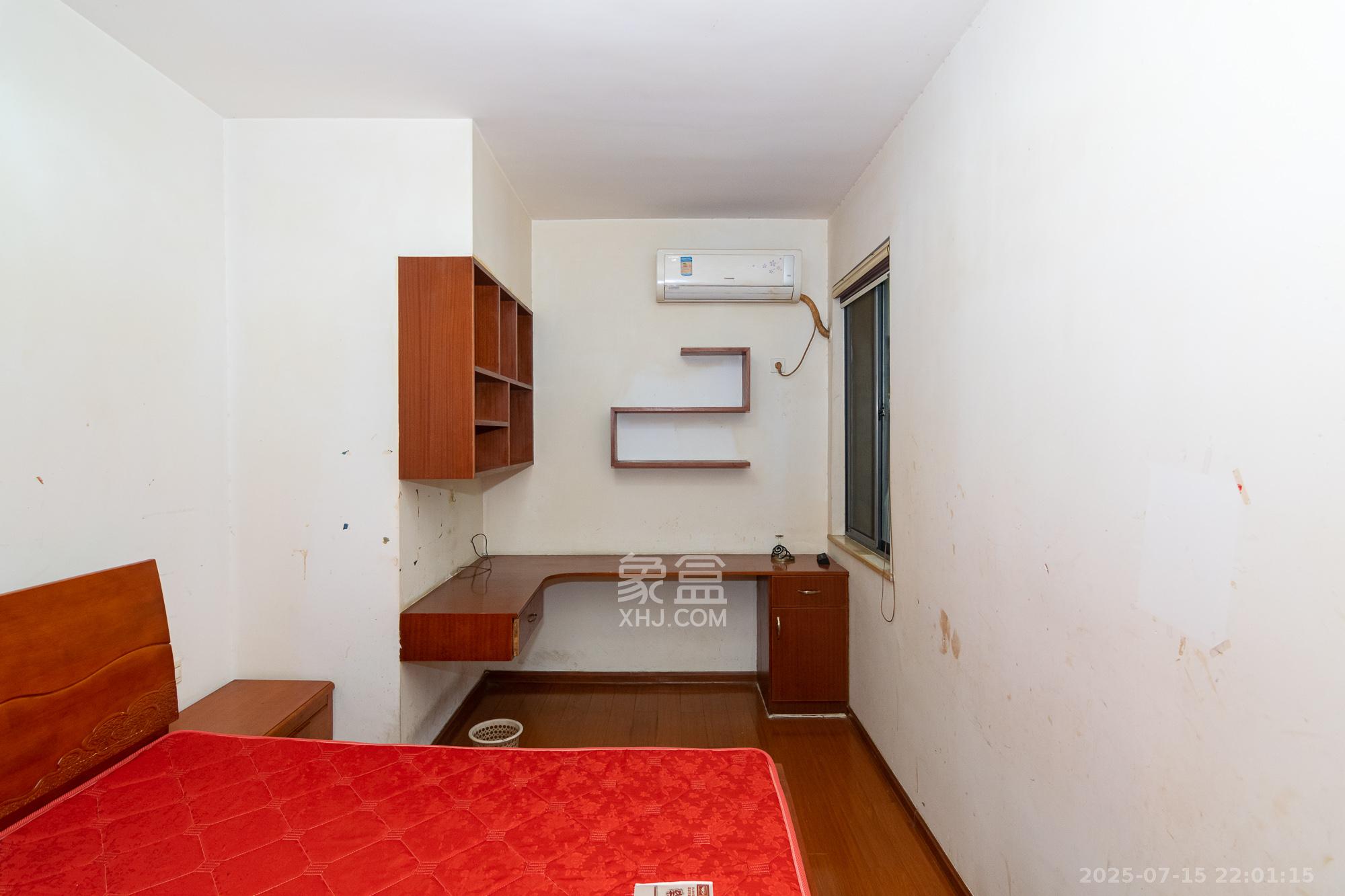 联诚国际城 2室2厅1卫 48.0万 联诚国际城 2室2厅1卫 48.0万卧室