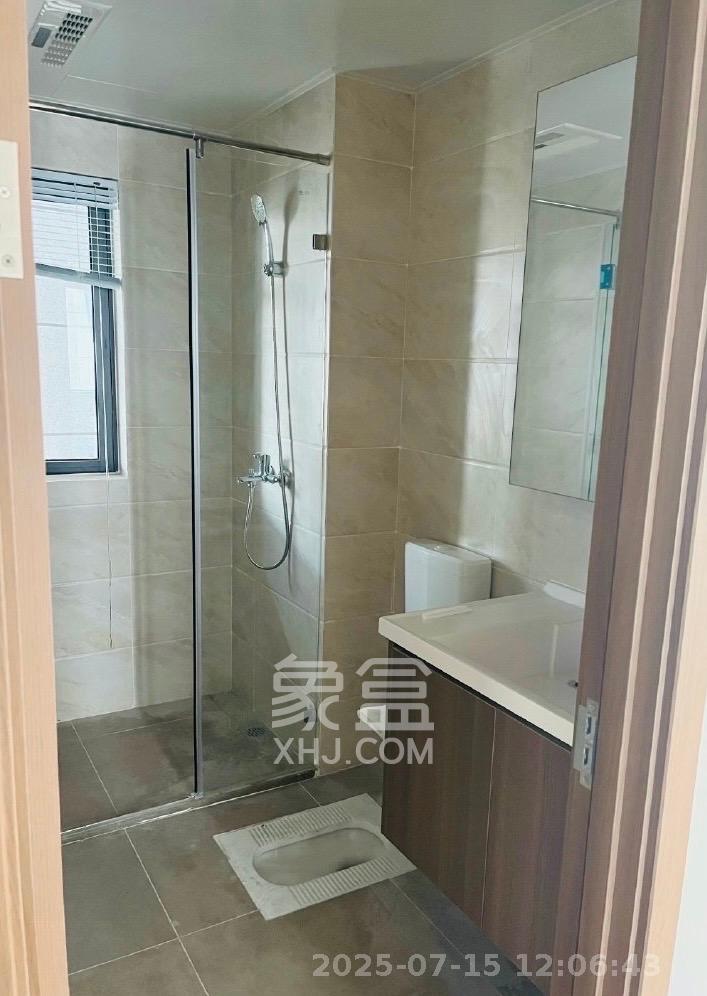 保利恒伟时光印象  4室2厅2卫   3100.00元/月室内图