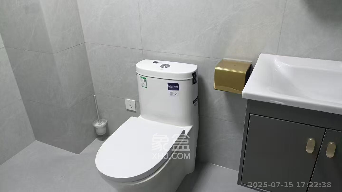 佳源东方璟园  3室2厅2卫   2400.00元/月室内图