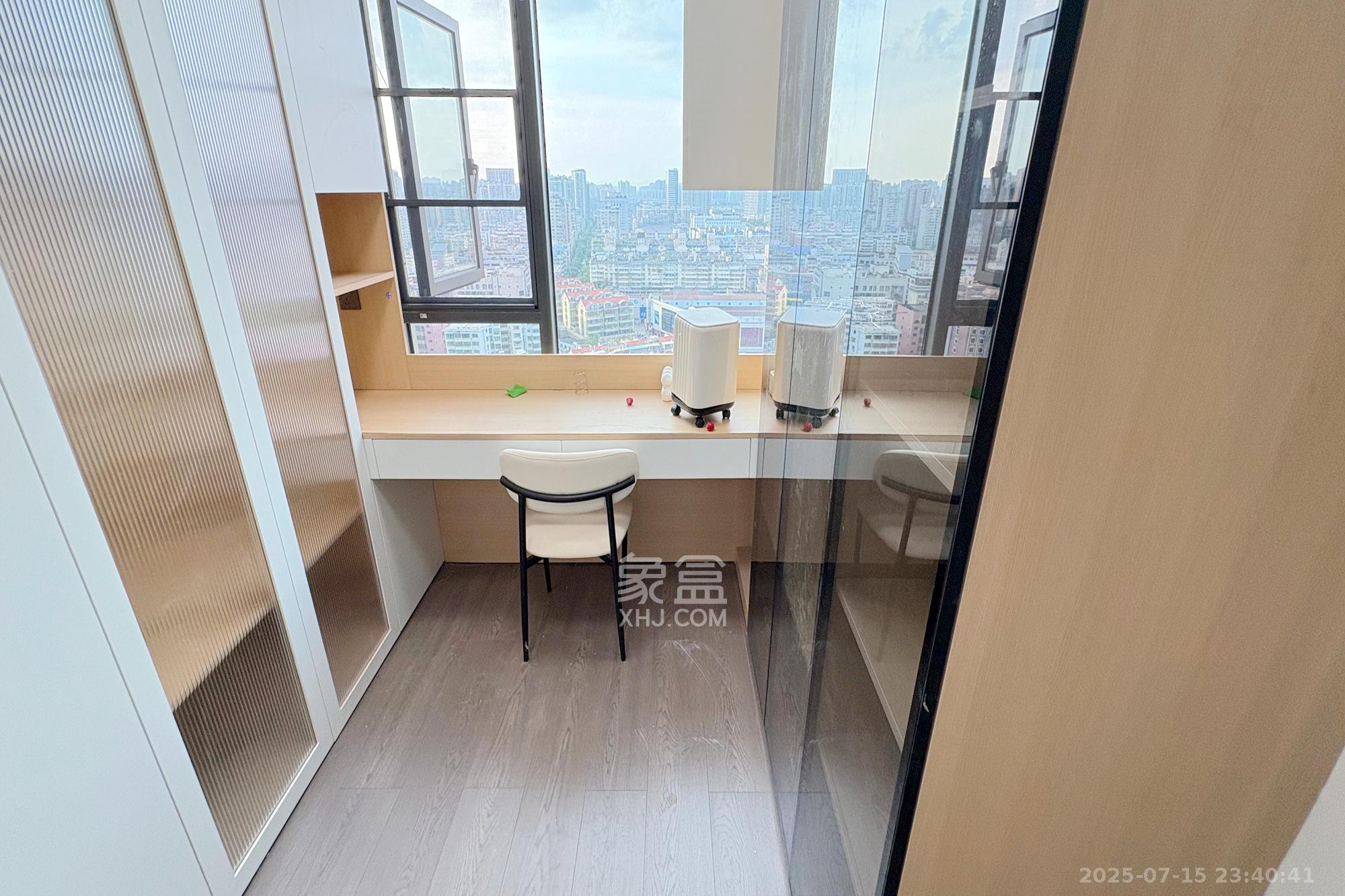 世茂璀璨风华  4室2厅2卫    198.0万 世茂璀璨风华  4室2厅2卫    198.0万其他