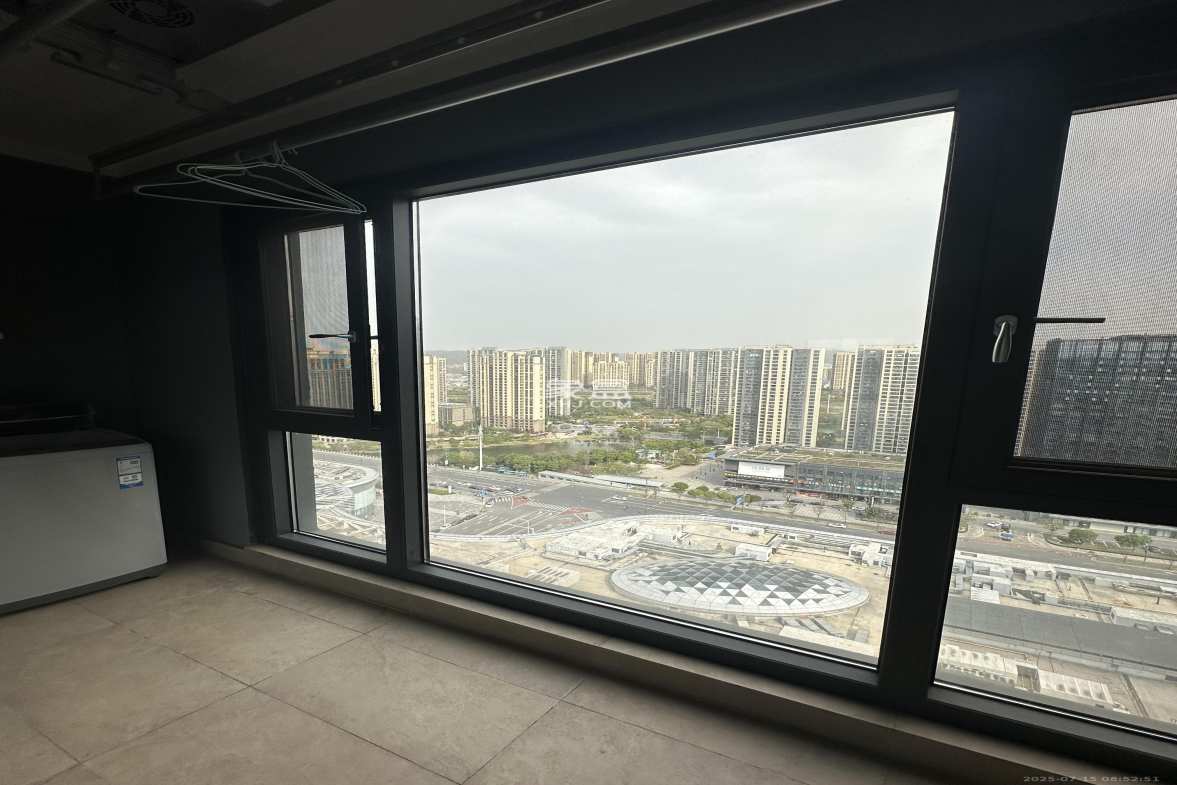 中海阅江府  4室2厅2卫    5000.0元/月 中海阅江府  4室2厅2卫    5000.0元/月室内图