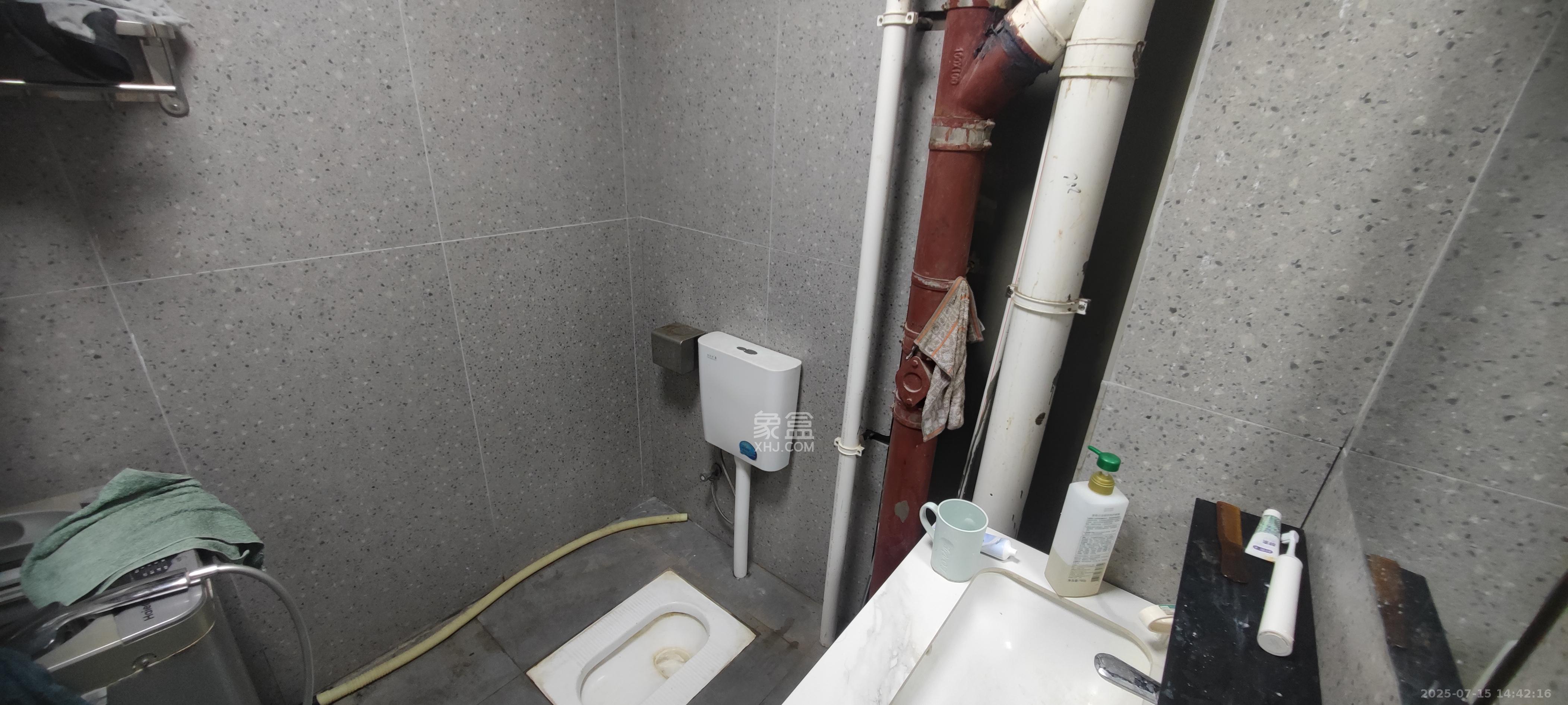 卓越浅水湾  5室1厅3卫    3200.0元/月室内图