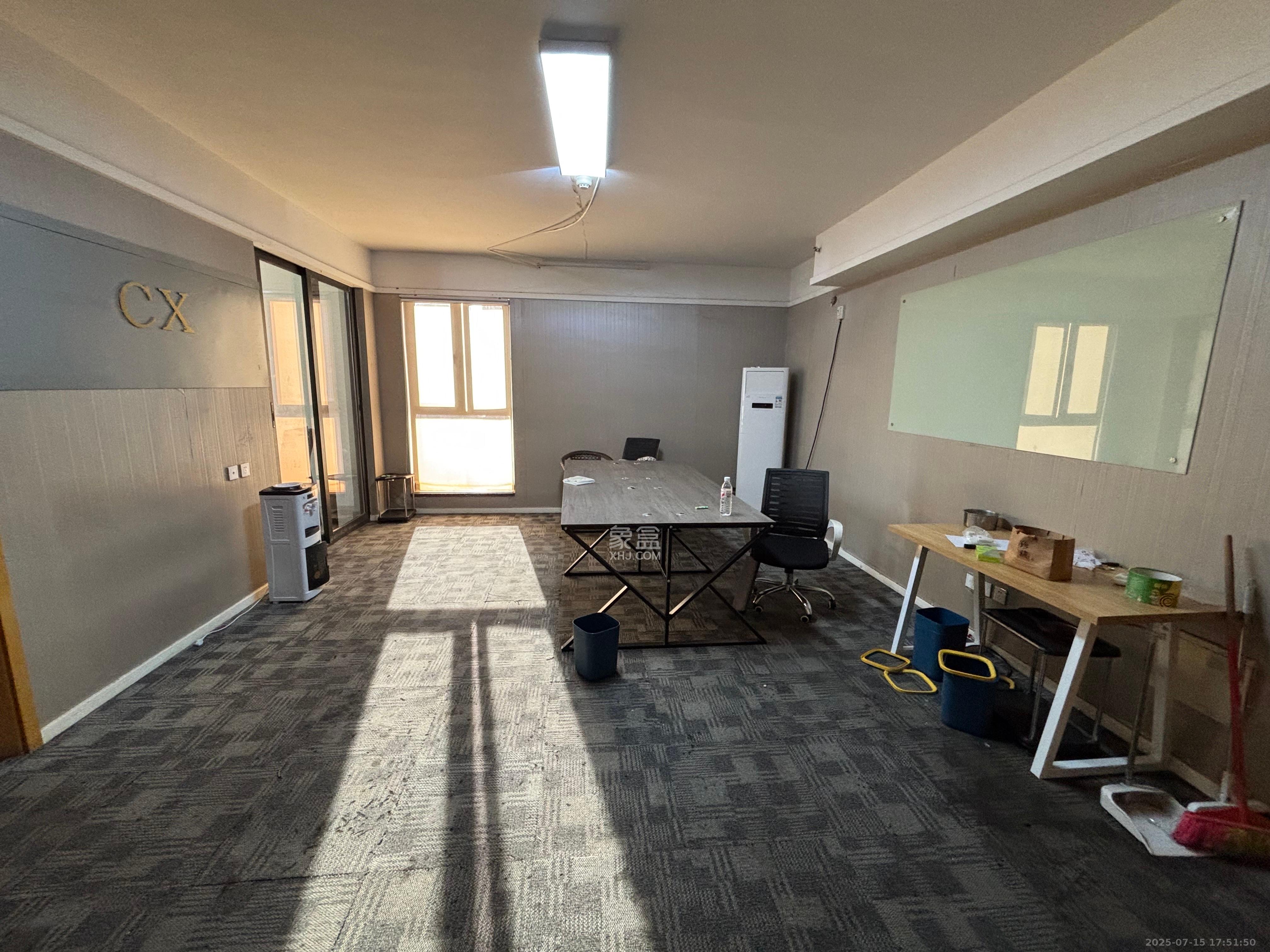 德思勤城市广场(宝格丽公寓)  3室0厅0卫    3600.0元/月 德思勤城市广场(宝格丽公寓)  3室0厅0卫    3600.0元/月室内图