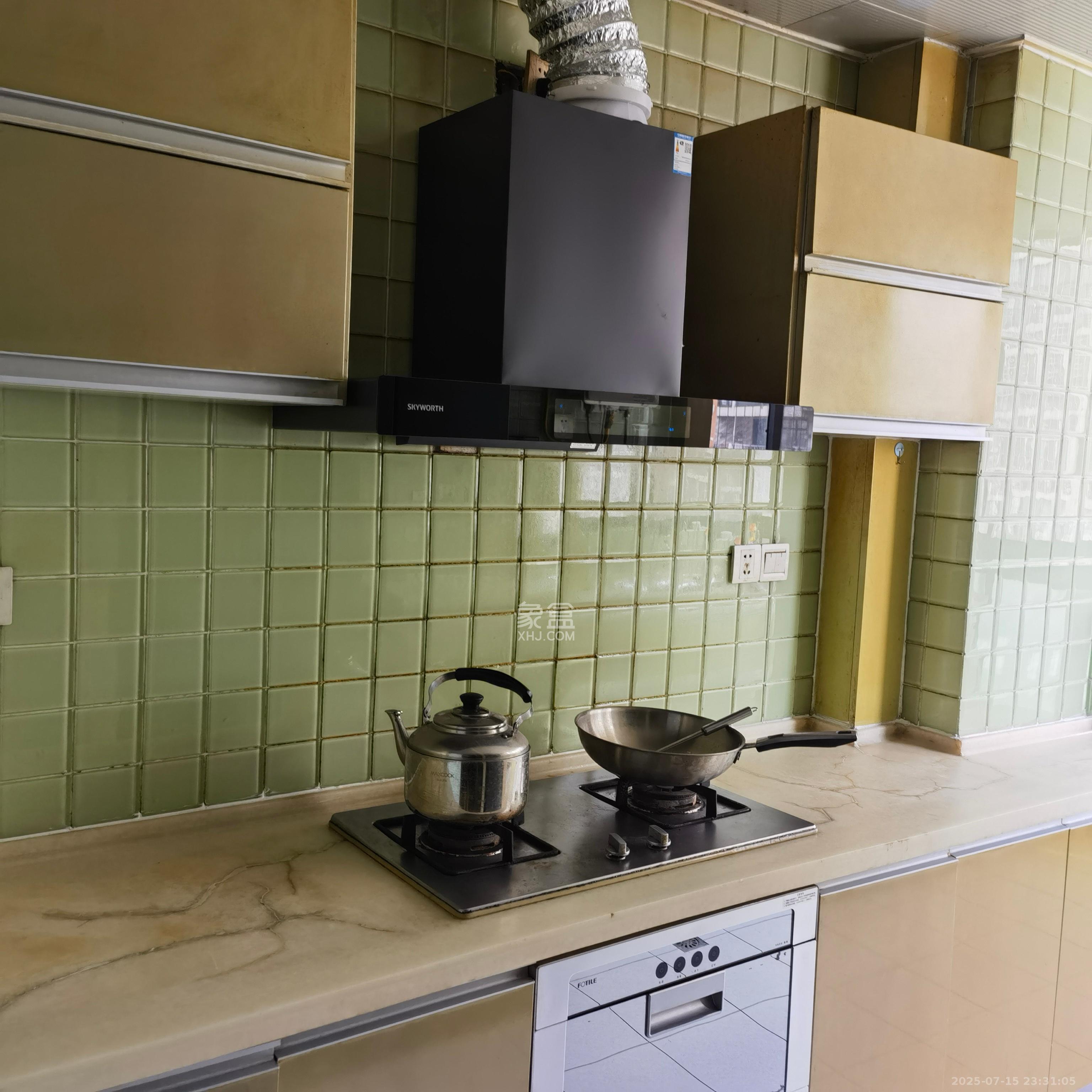 曙光大邸  3室2厅2卫    3000.0元/月 曙光大邸  3室2厅2卫    3000.0元/月室内图