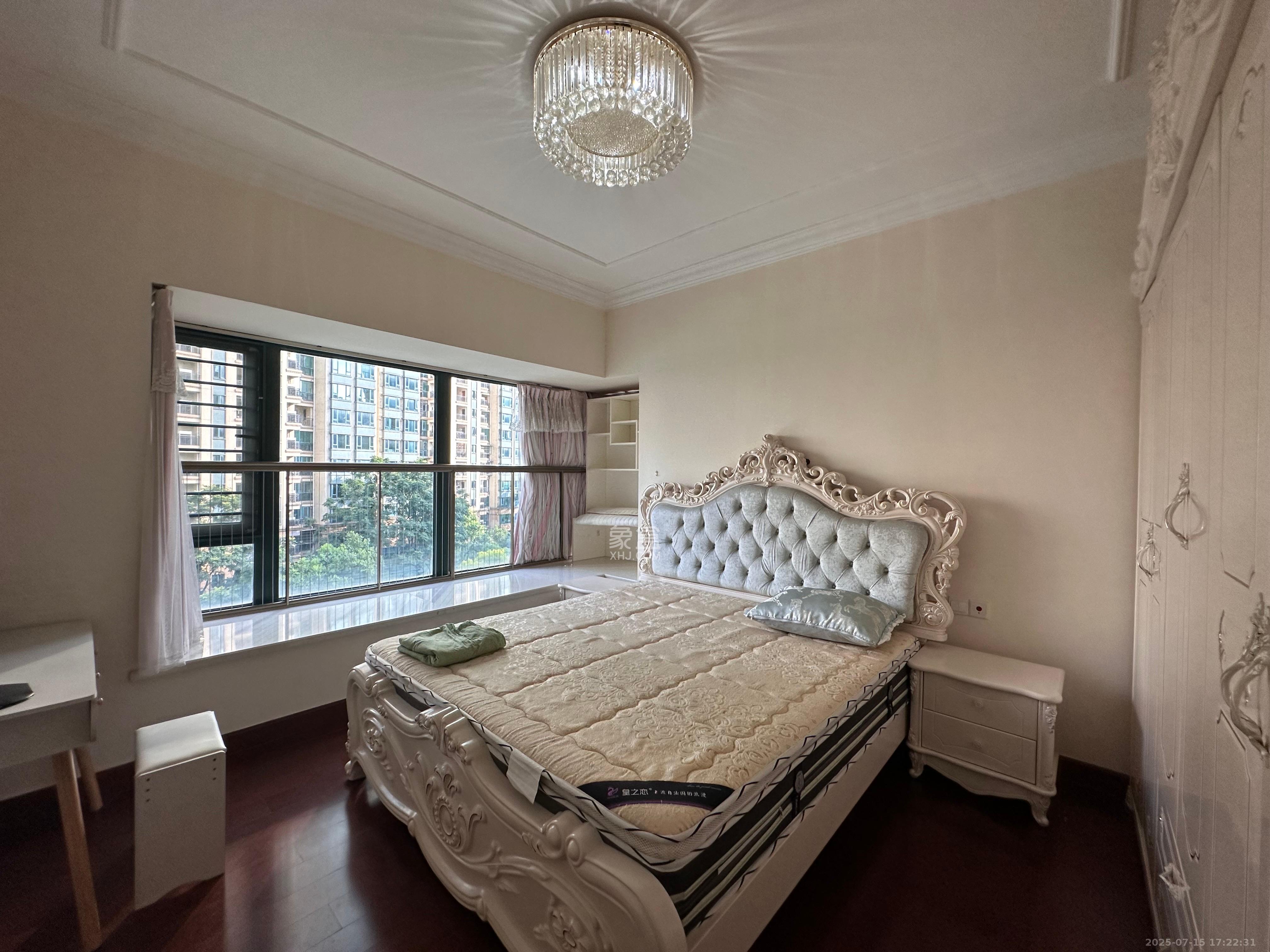 恒大雅苑 3室2厅2卫 3000.00元/月 恒大雅苑 3室2厅2卫 3000.00元/月室内图