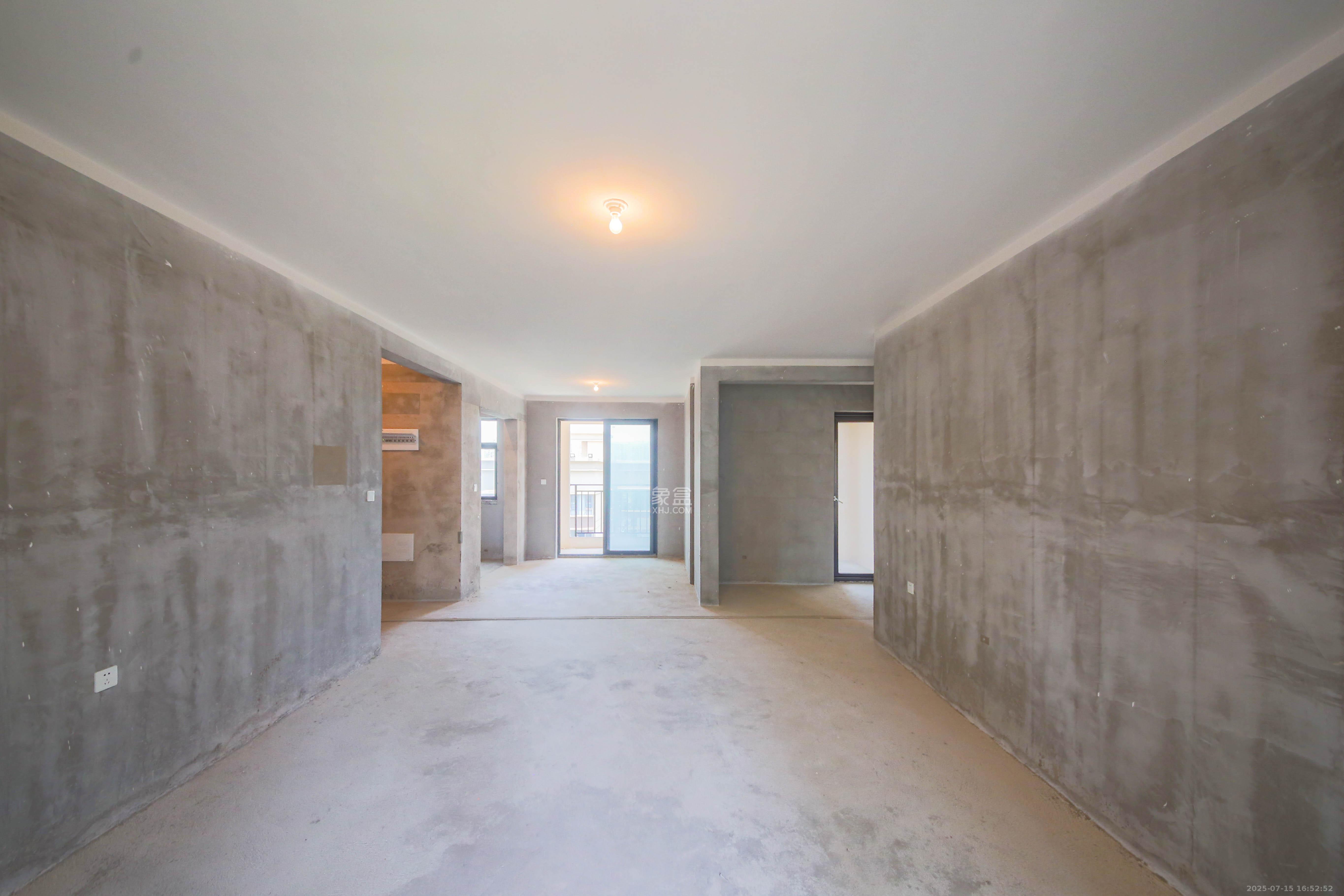 中建钰和城 4室2厅2卫 170.0万 中建钰和城 4室2厅2卫 170.0万客厅