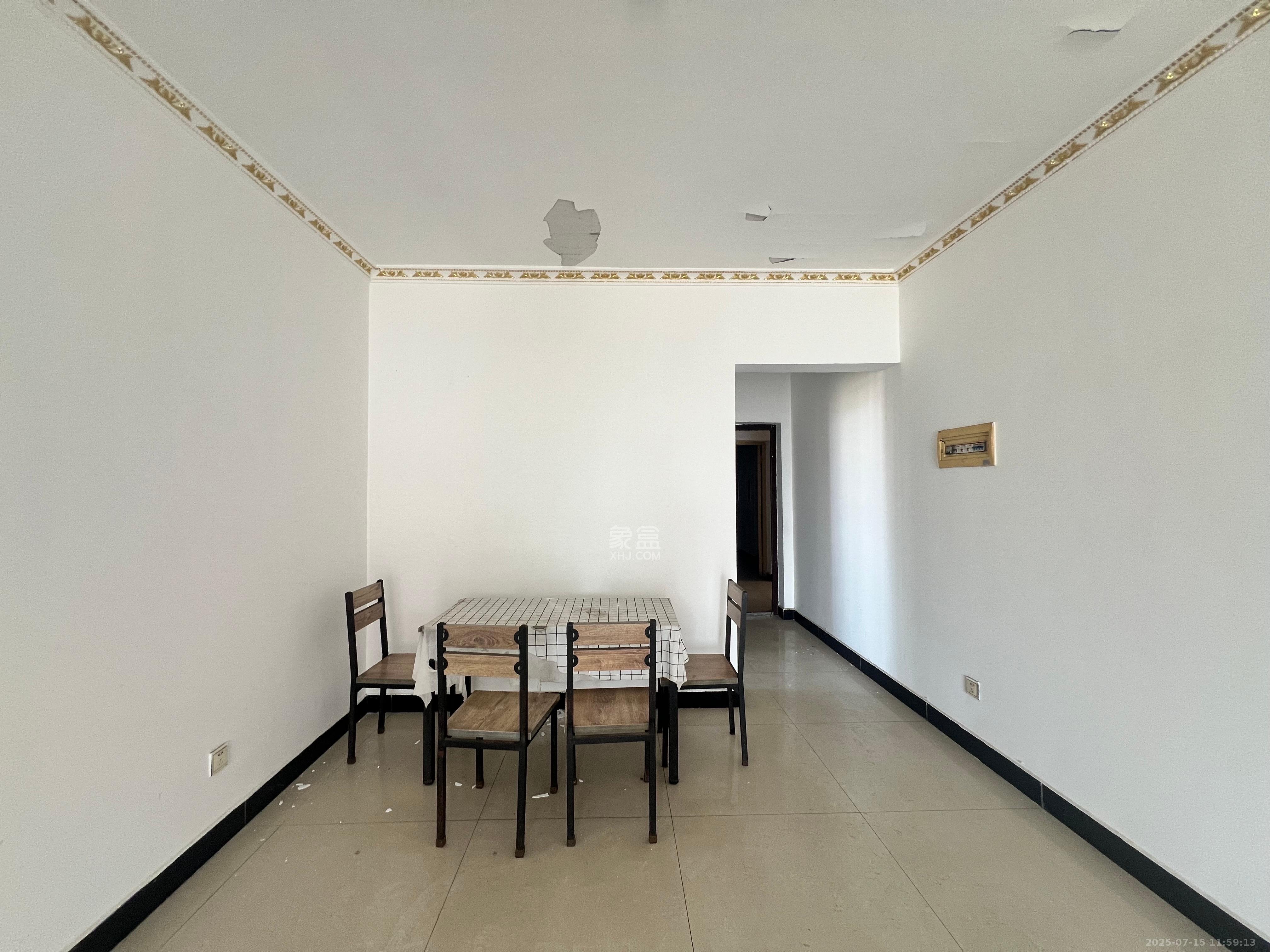 明天一城 2室2厅1卫 1500.0元/月 明天一城 2室2厅1卫 1500.0元/月室内图