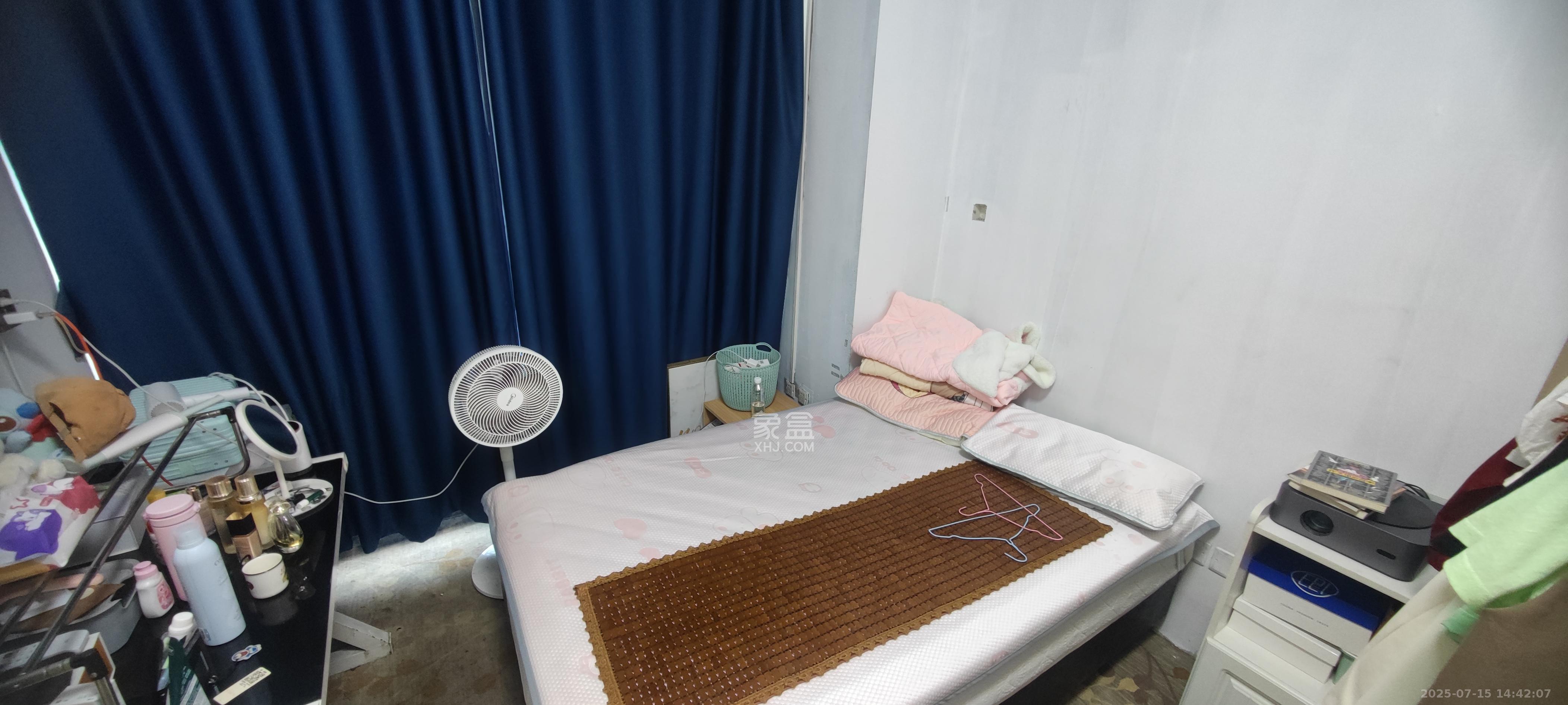 卓越浅水湾  5室1厅3卫    3200.0元/月室内图
