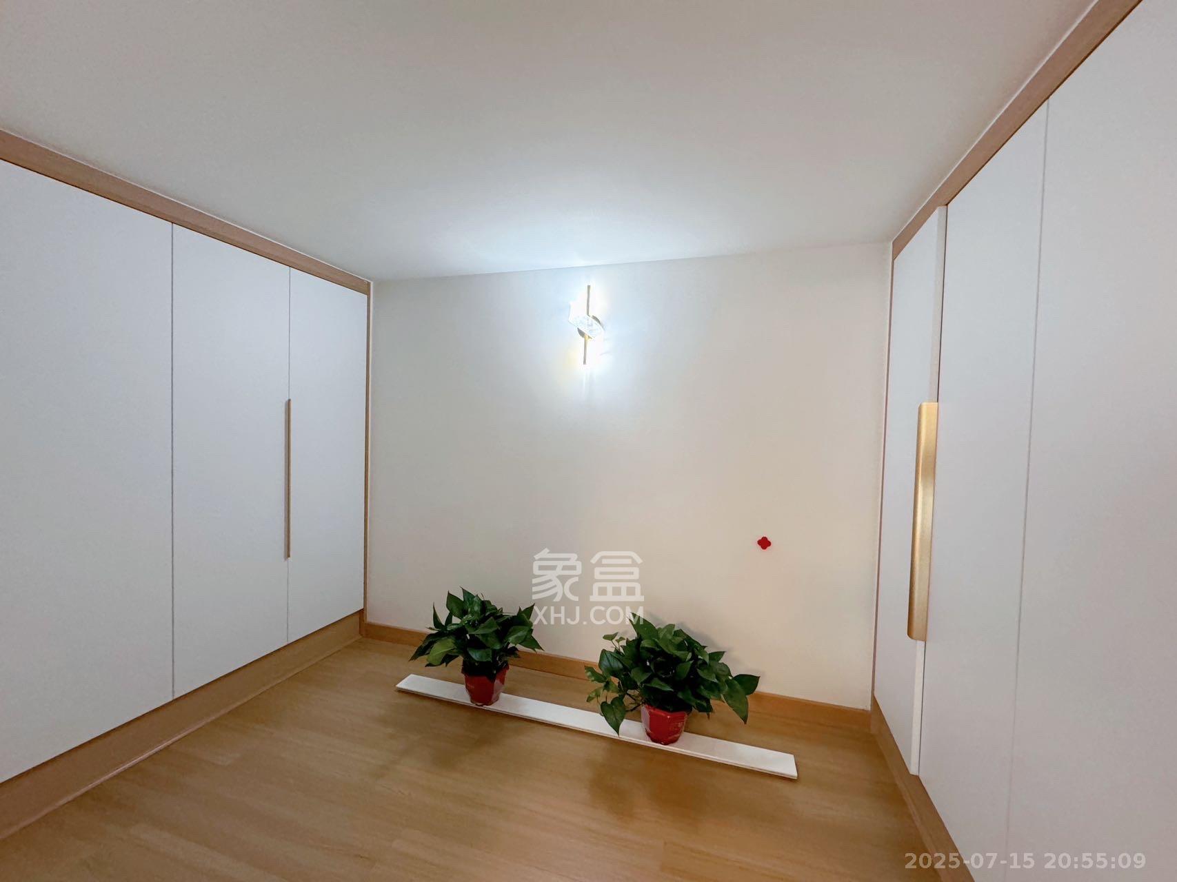 保利天禧EF区  2室1厅1卫   3000.00元/月室内图