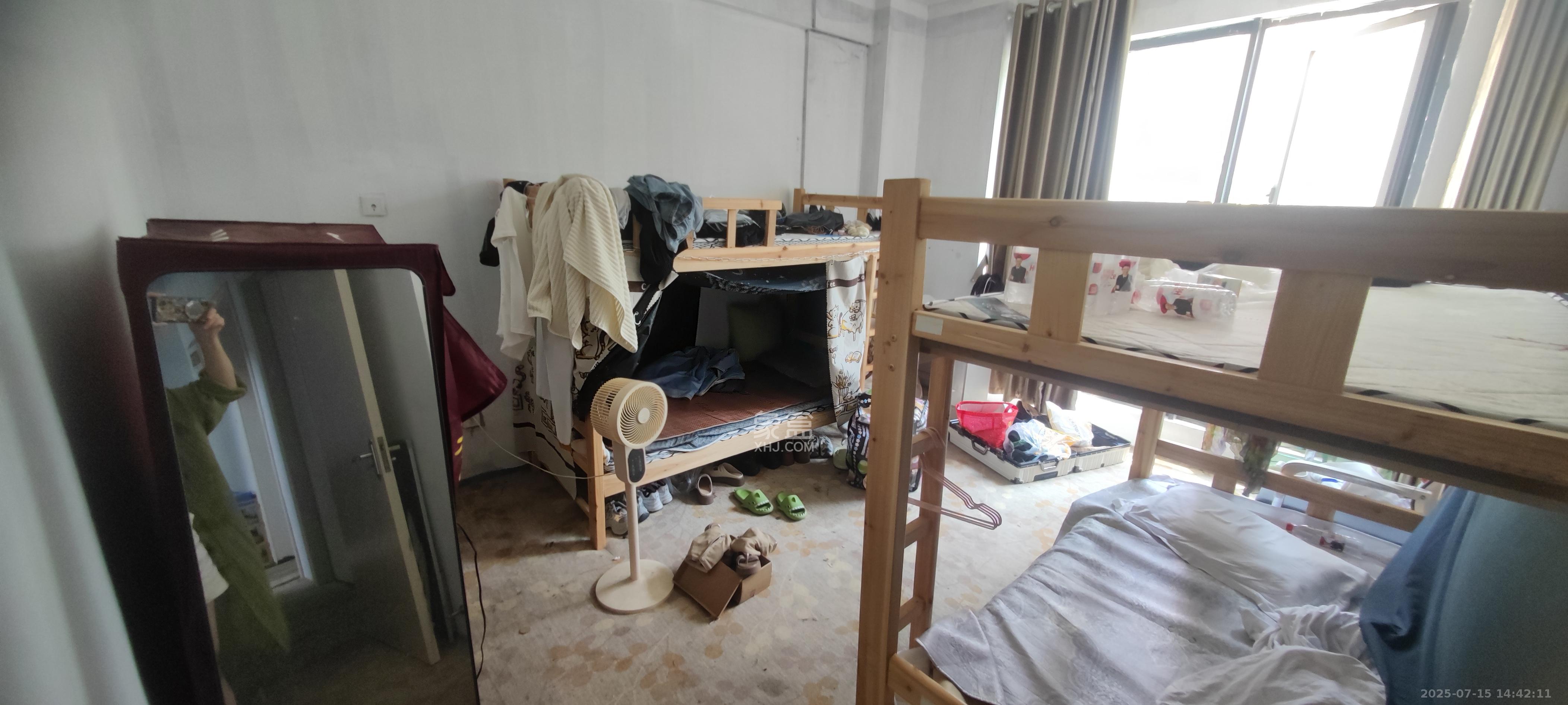 卓越浅水湾  5室1厅3卫    3200.0元/月室内图