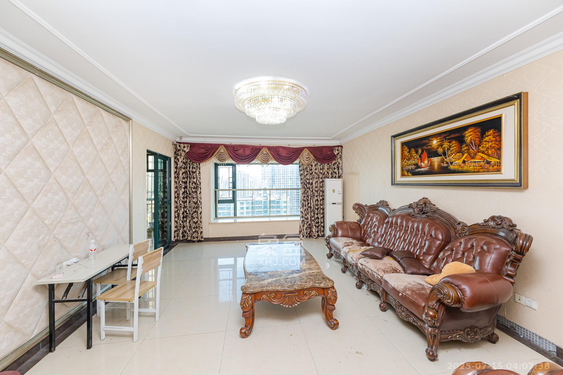 恒大名都  4室2厅4卫    178.0万 恒大名都  4室2厅4卫    178.0万