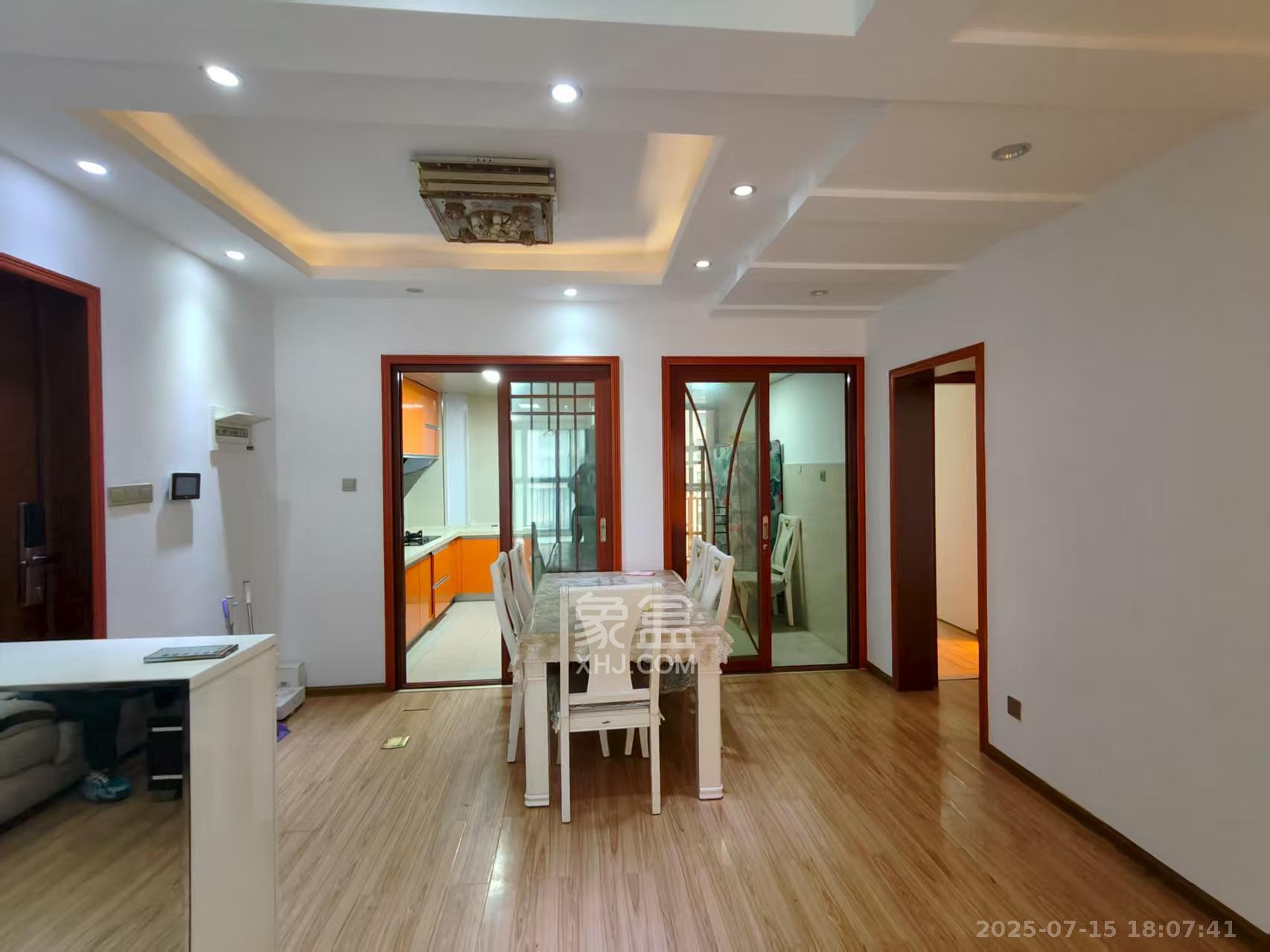 万博汇  3室2厅2卫    4000.0元/月 万博汇  3室2厅2卫    4000.0元/月室内图