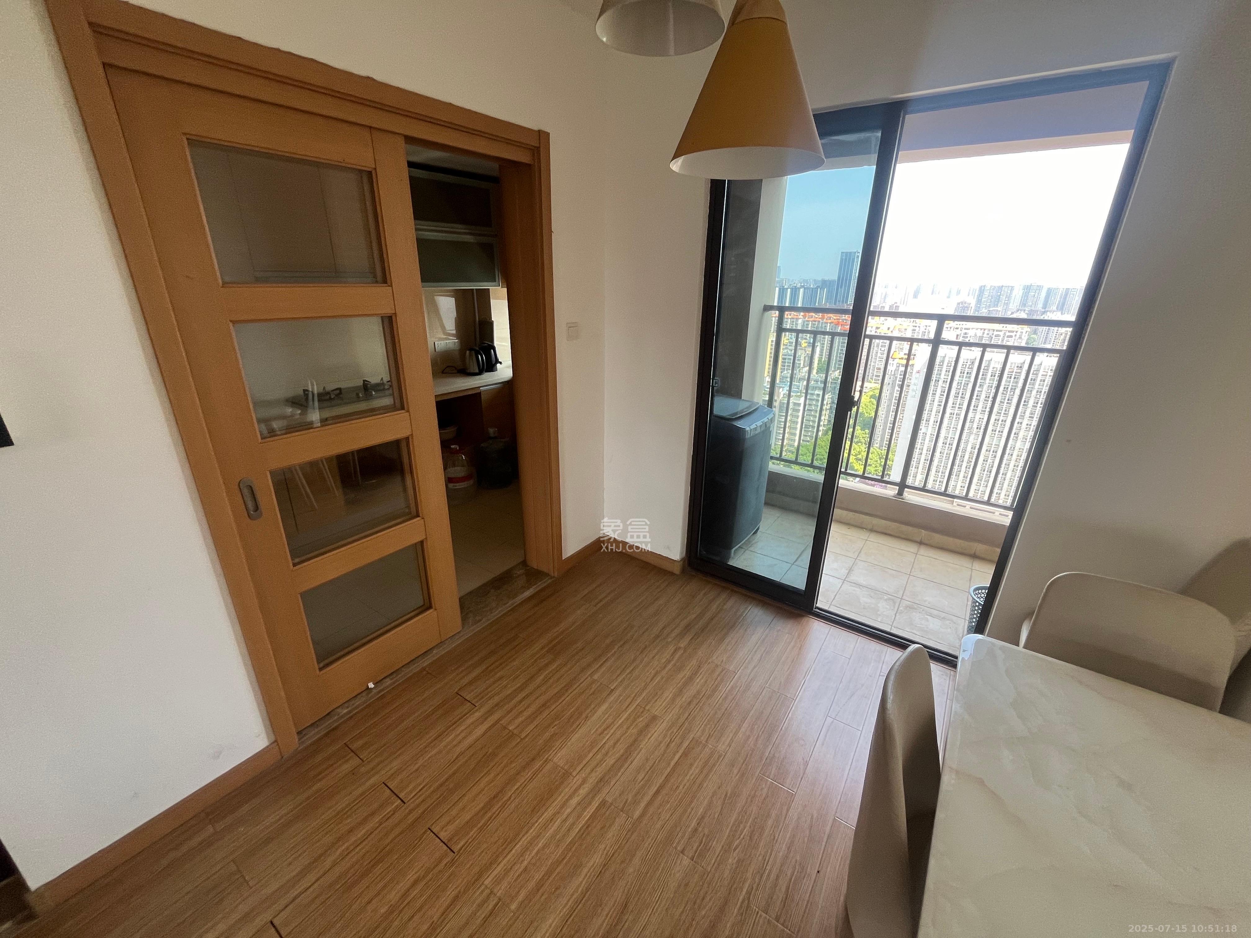 旭辉国际广场(永升商业广场)  4室2厅2卫    3900.0元/月 旭辉国际广场(永升商业广场)  4室2厅2卫    3900.0元/月室内图