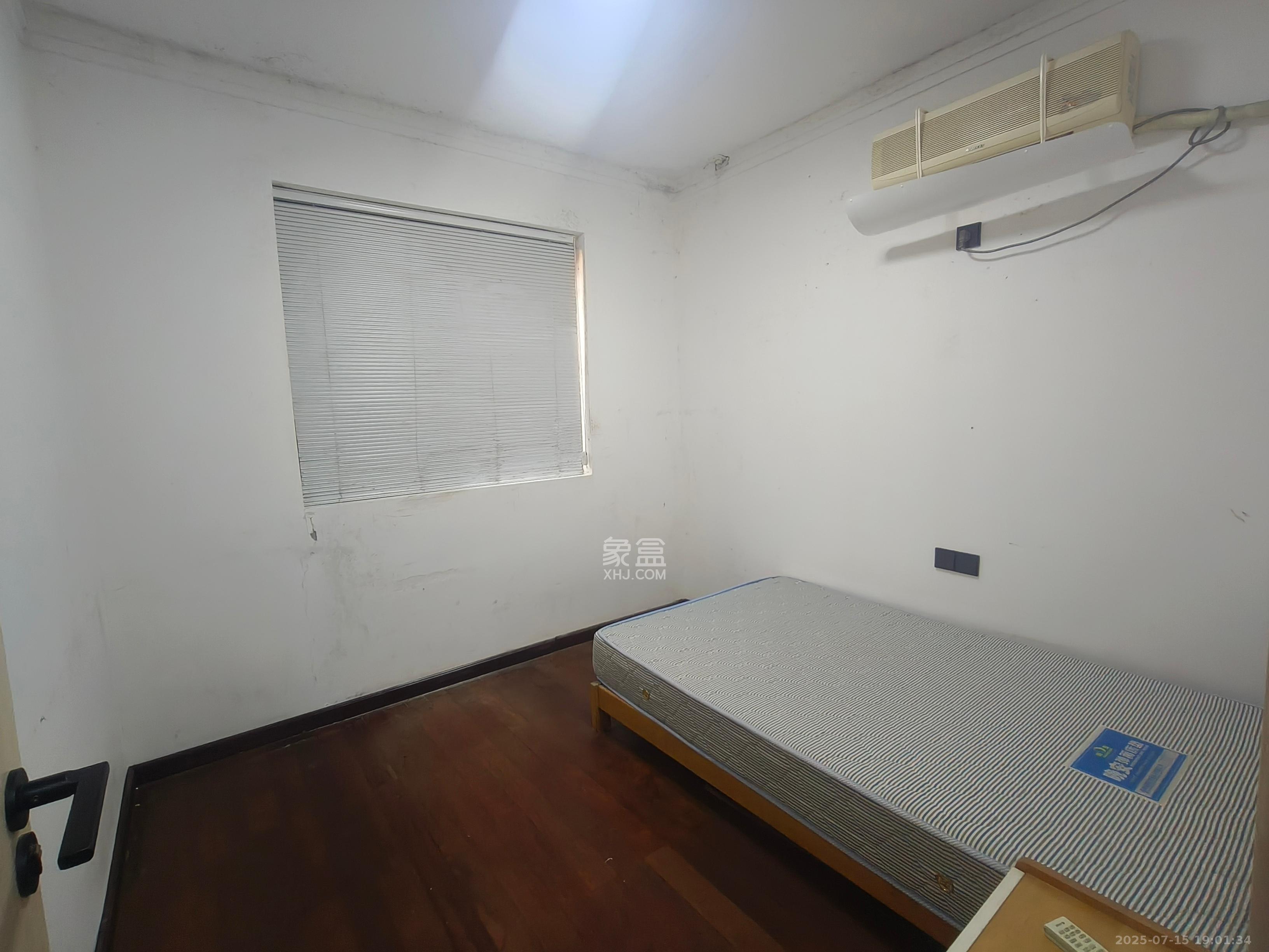 梅溪正荣府  4室2厅2卫    3200.0元/月室内图