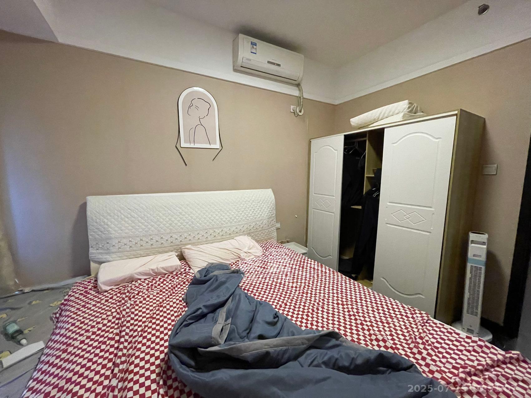 德思勤城市广场(宝格丽公寓) 1室0厅0卫 2200.0元/月 德思勤城市广场(宝格丽公寓) 1室0厅0卫 2200.0元/月室内图