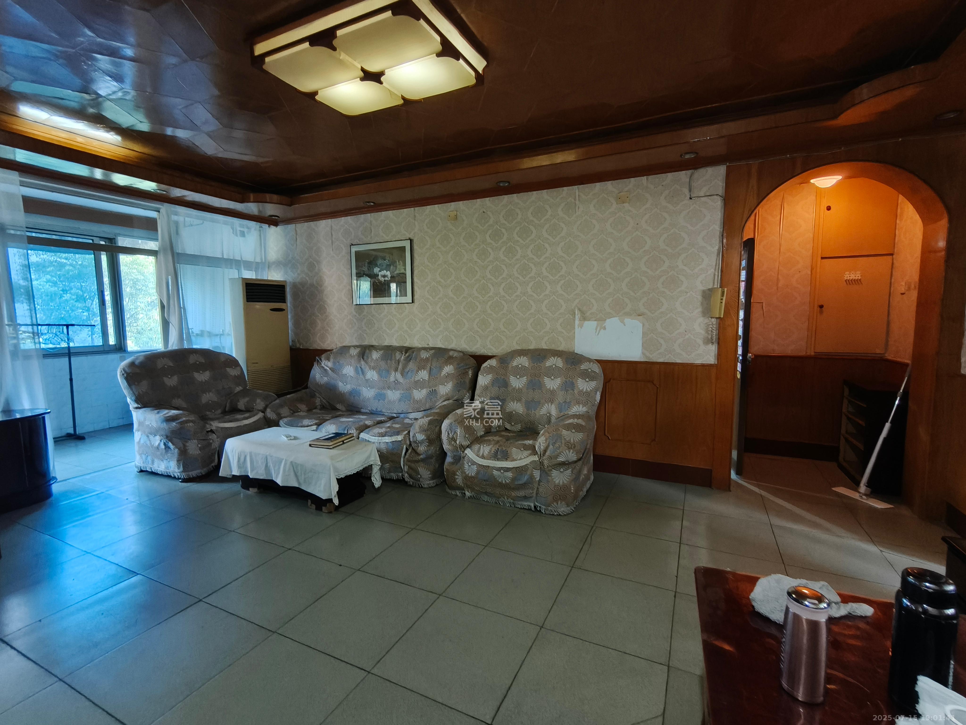 中南大学湘雅附一北院  2室1厅1卫    2200.0元/月 中南大学湘雅附一北院  2室1厅1卫    2200.0元/月室内图