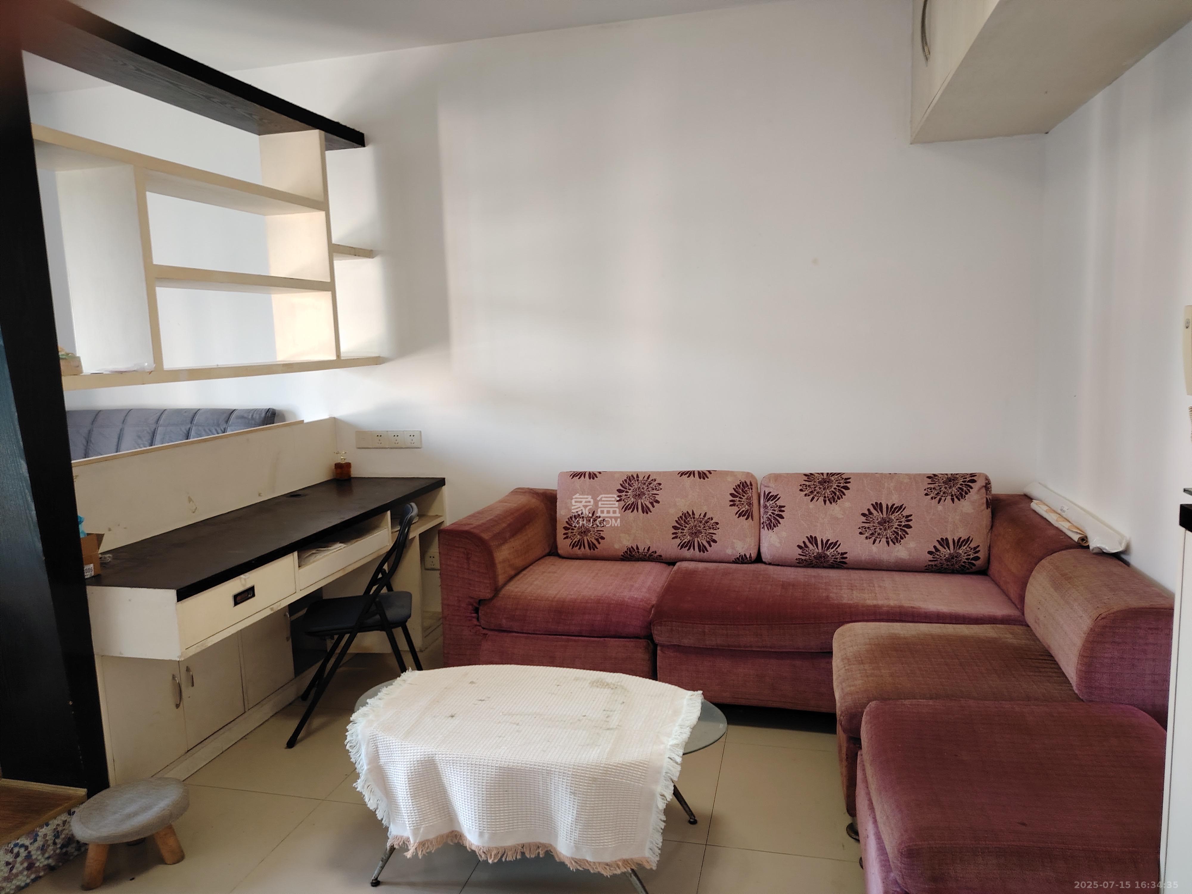 金凤滩家园 1室1厅1卫 1200.0元/月 金凤滩家园 1室1厅1卫 1200.0元/月室内图