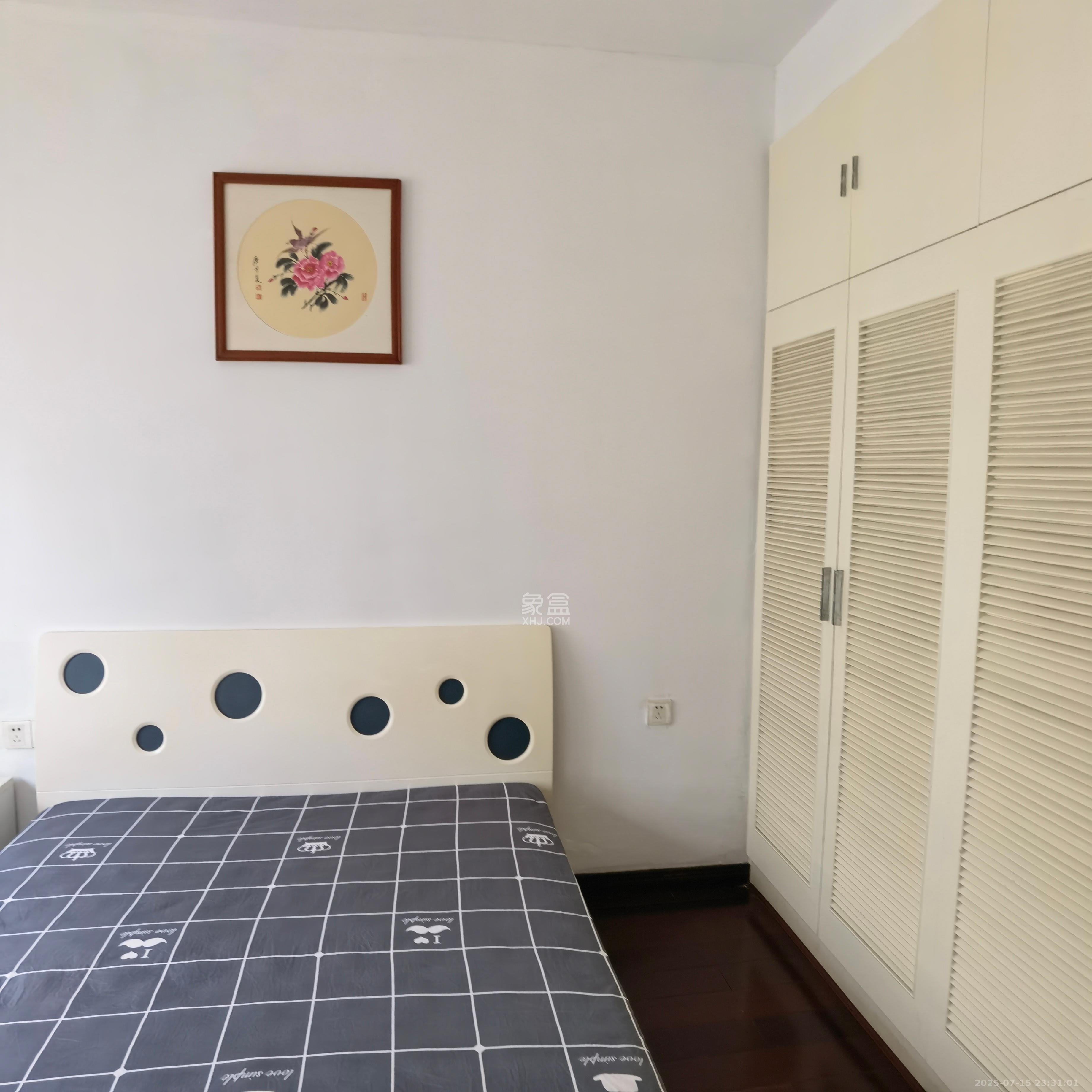 曙光大邸  3室2厅2卫    3000.0元/月 曙光大邸  3室2厅2卫    3000.0元/月室内图