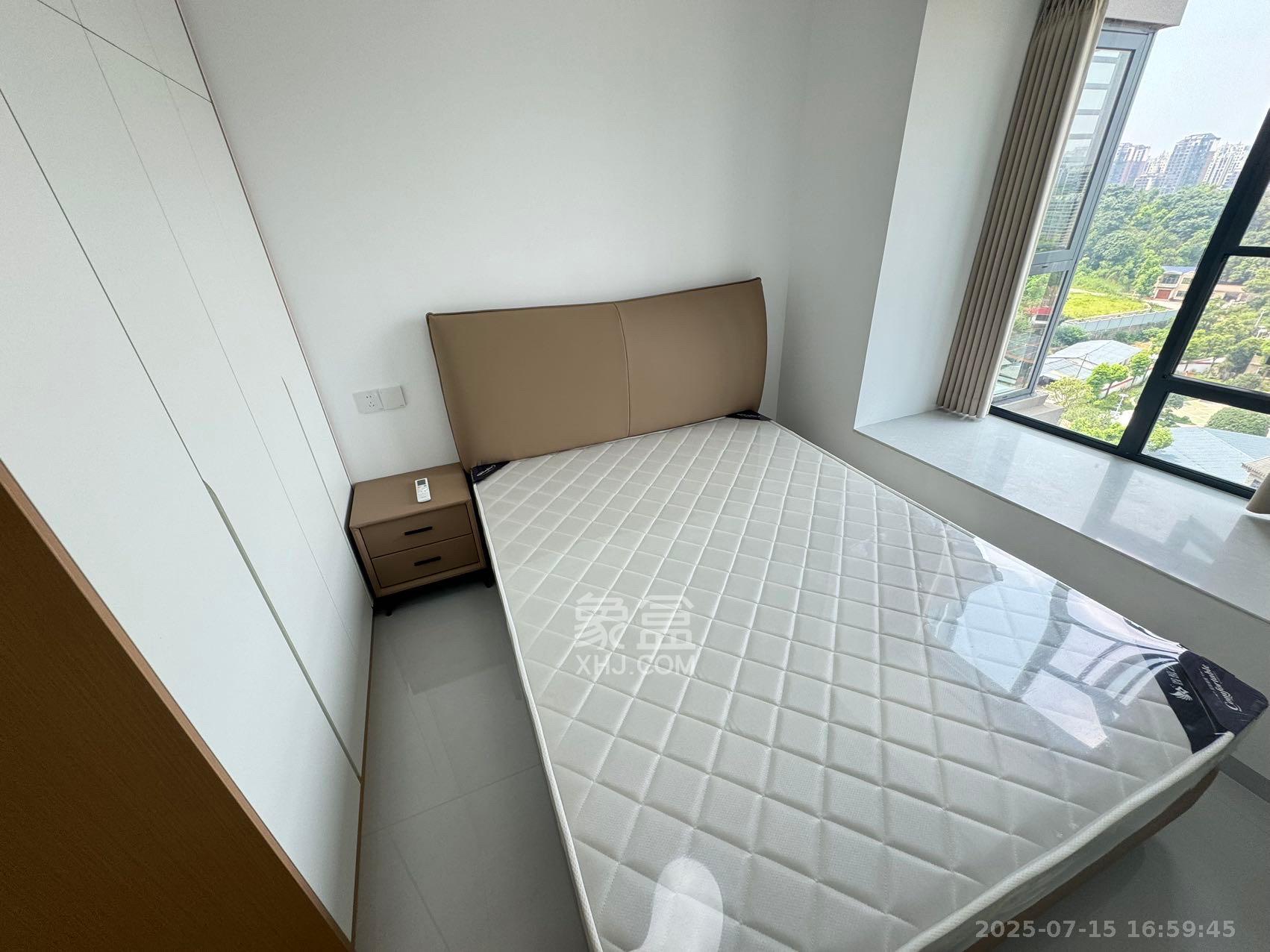 惟智园安置小区  4室2厅2卫   3000.00元/月室内图
