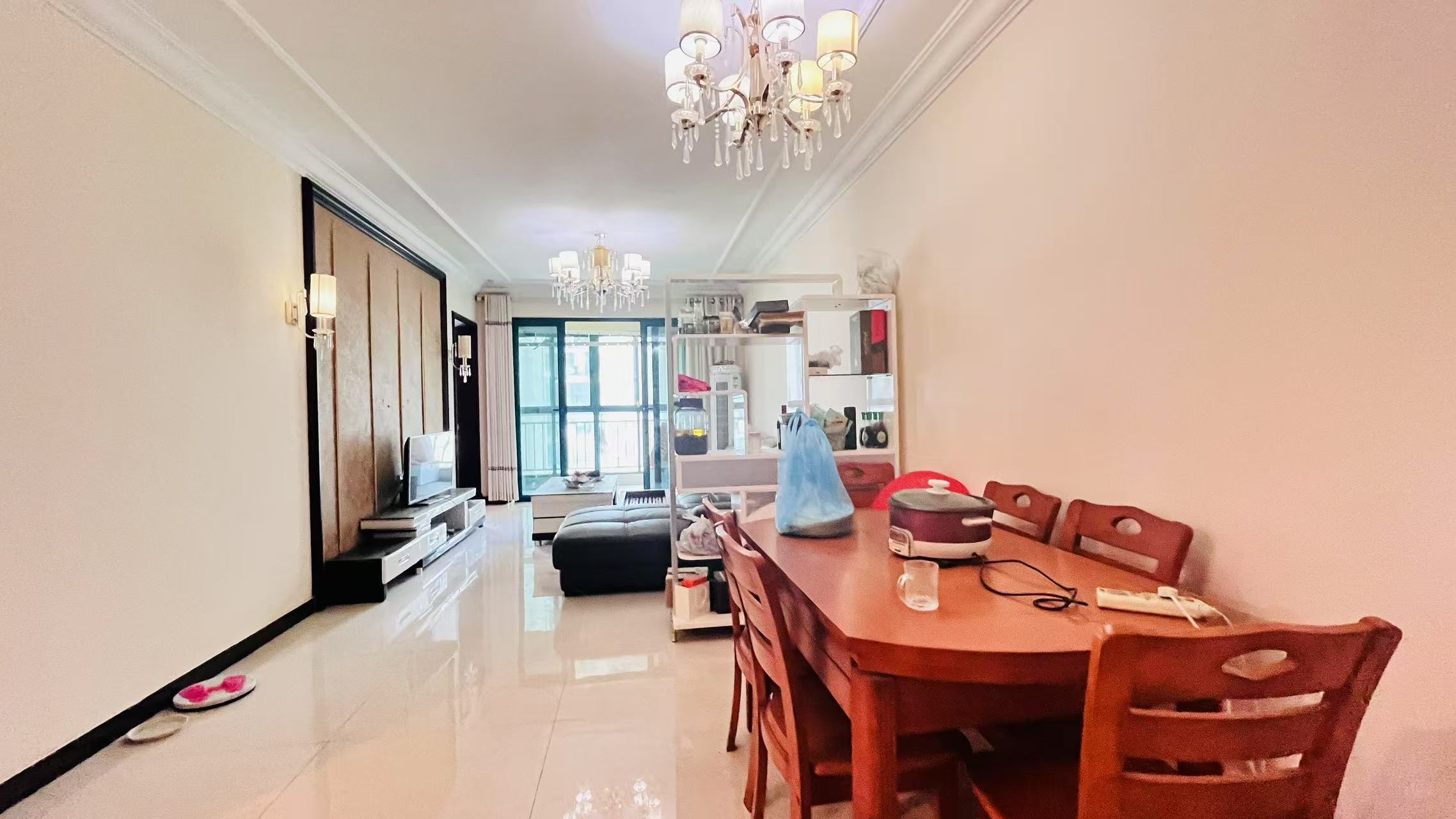 恒大绿洲 2室2厅1卫 1600.0元/月 恒大绿洲 2室2厅1卫 1600.0元/月室内图