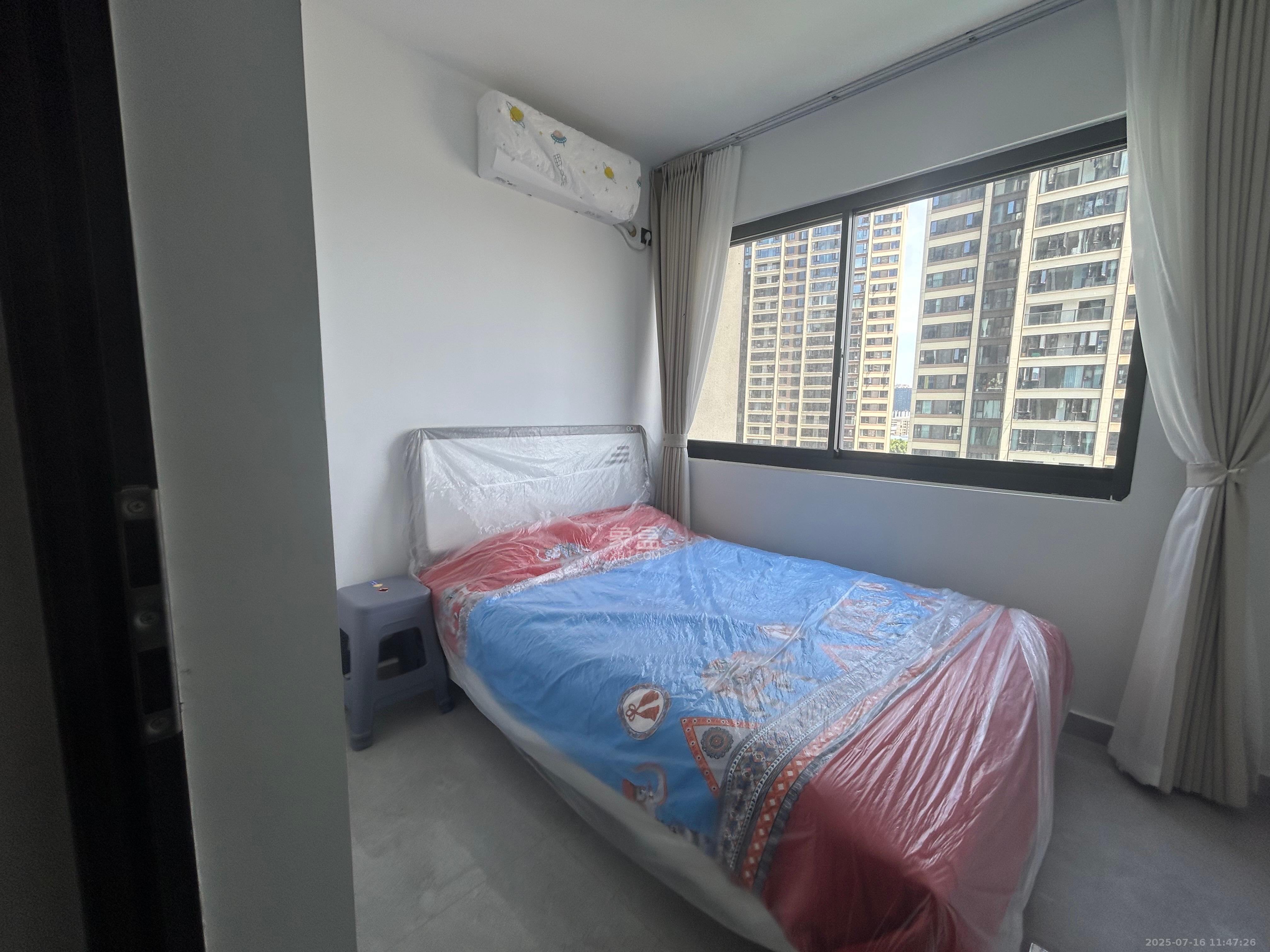 汉唐世家二期 4室2厅2卫 3200.0元/月 汉唐世家二期 4室2厅2卫 3200.0元/月室内图