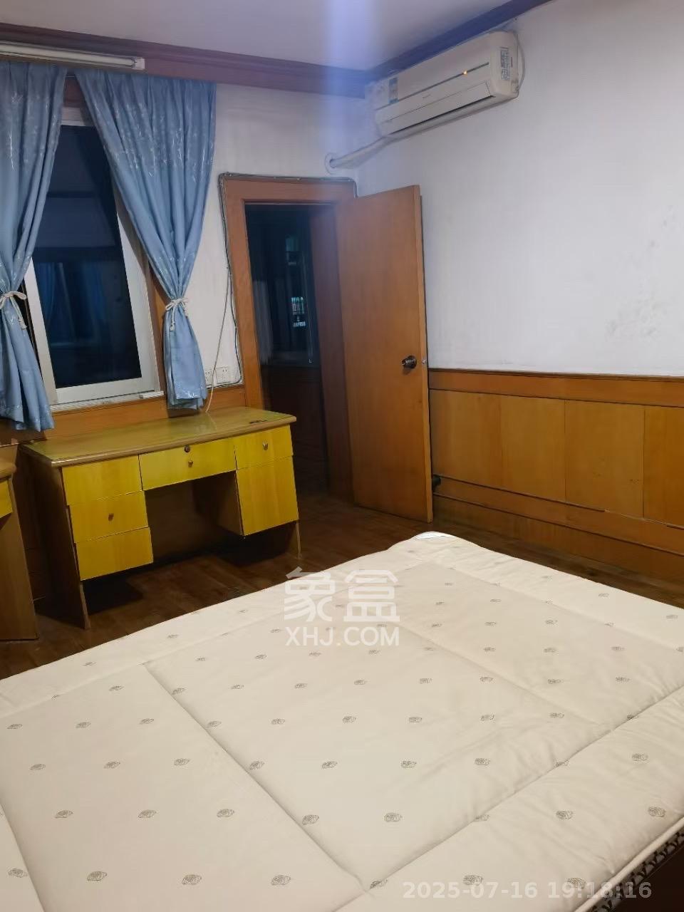 丝茅冲羽绒厂宿舍 2室0厅0卫 1200.0元/月 丝茅冲羽绒厂宿舍 2室0厅0卫 1200.0元/月室内图