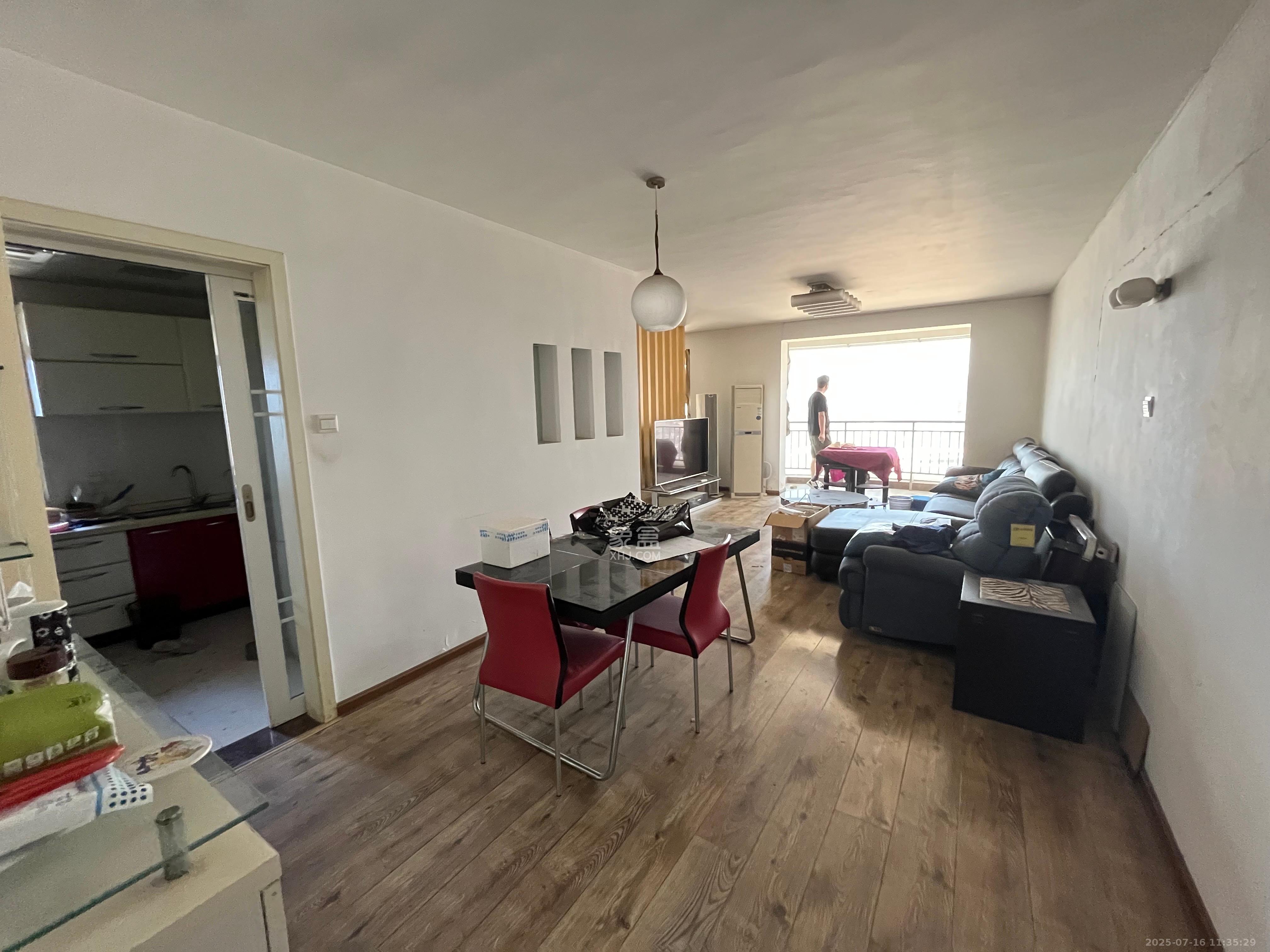 芙蓉公馆 2室1厅1卫 3500.0元/月 芙蓉公馆 2室1厅1卫 3500.0元/月室内图