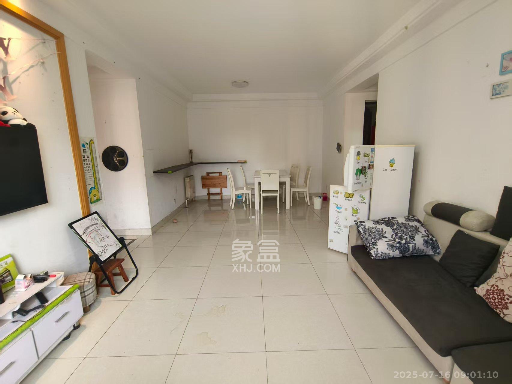 中海国际三期  3室2厅1卫    1900.0元/月 中海国际三期  3室2厅1卫    1900.0元/月室内图