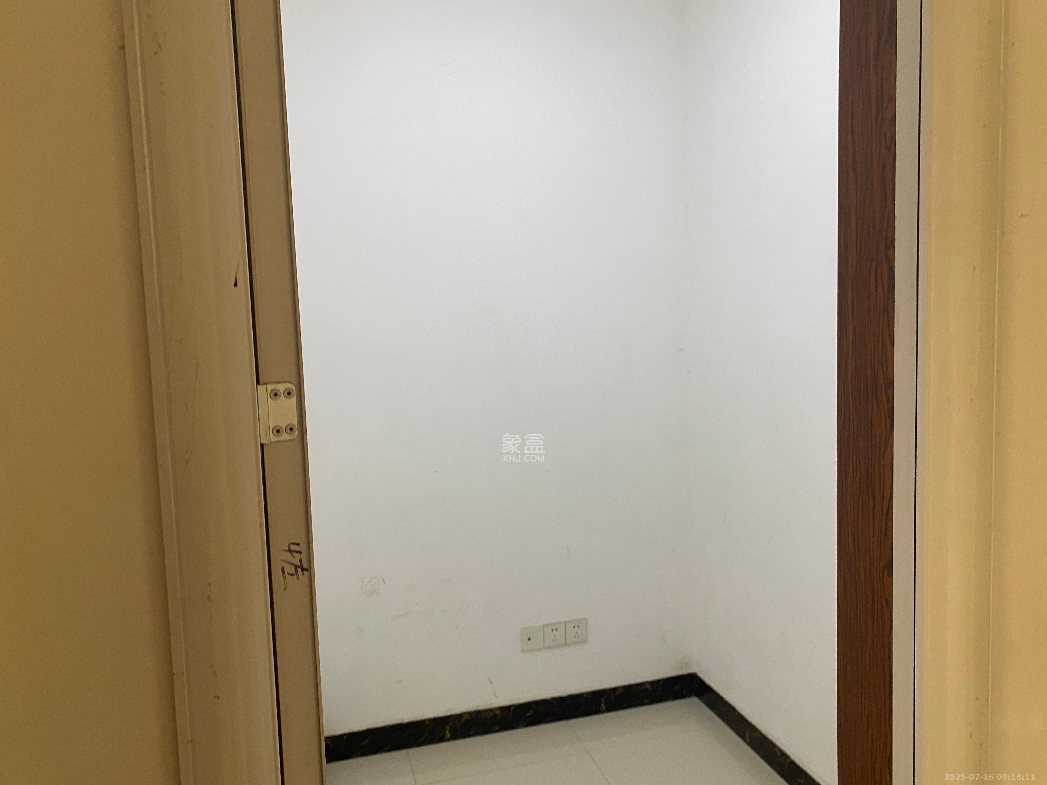 清水小区（浪琴湾清水小区）  2室1厅1卫   1800.00元/月室内图