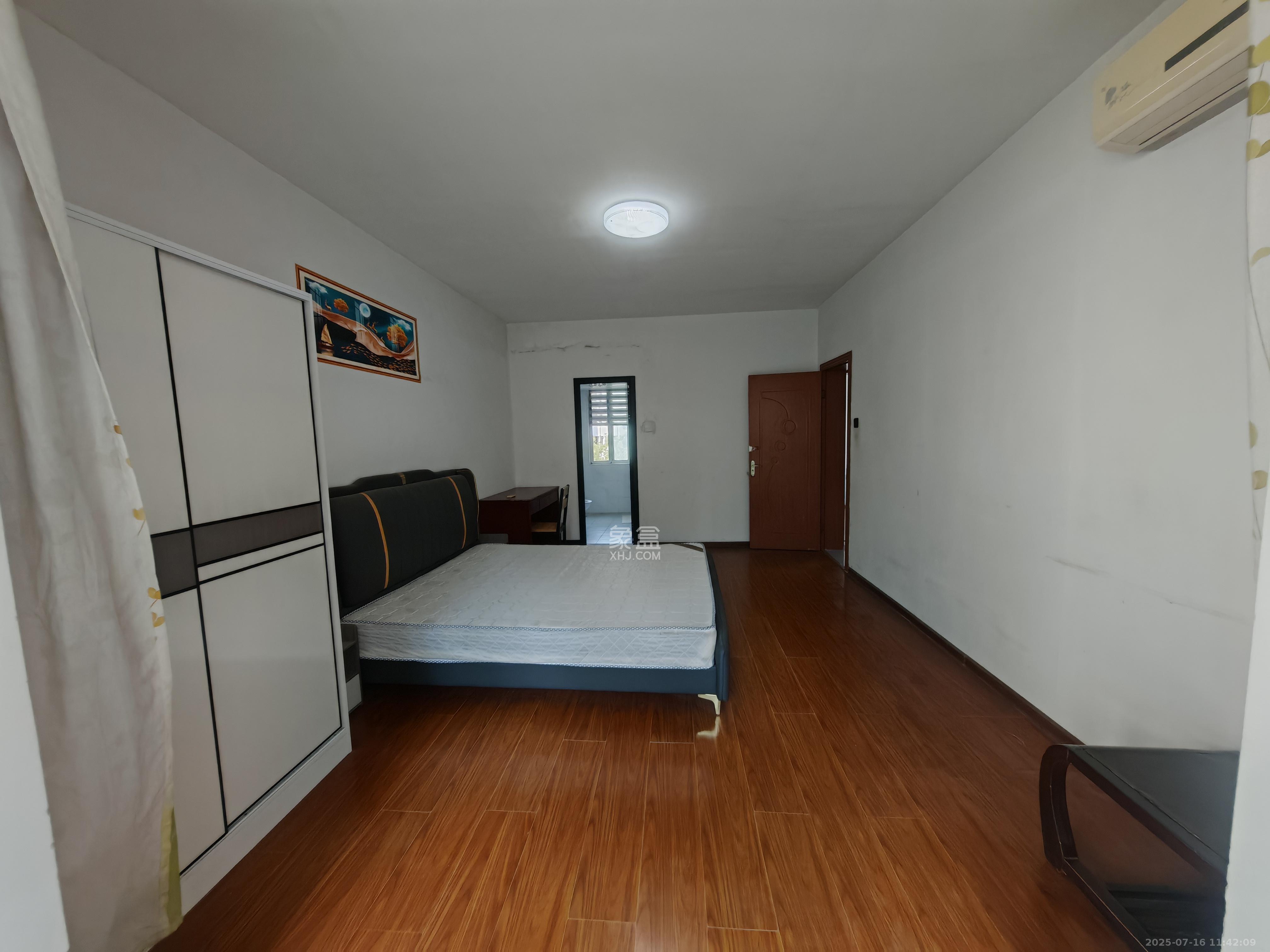 方略学府佳境 3室2厅3卫 2200.0元/月 方略学府佳境 3室2厅3卫 2200.0元/月室内图